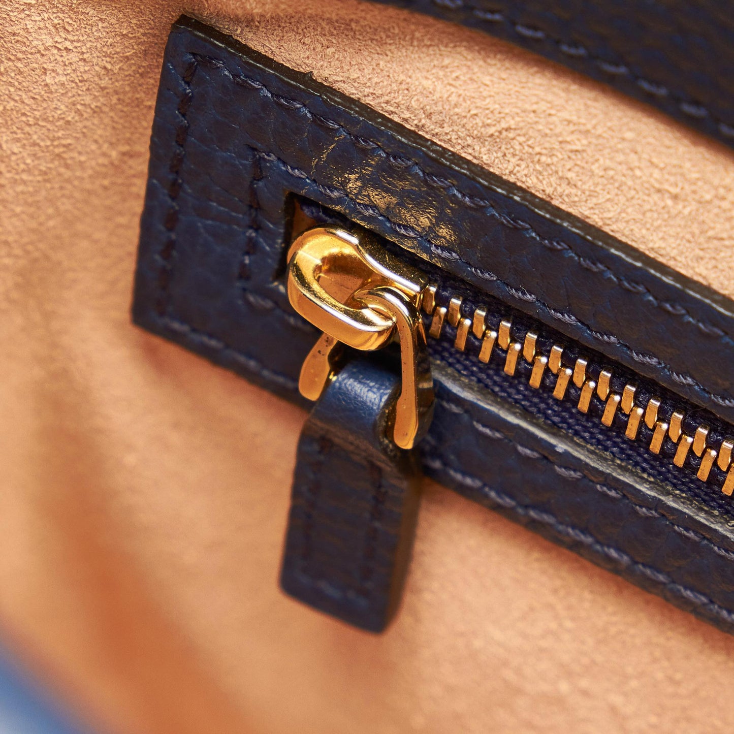 Gucci Small Bamboo Nymphaea Satchel (SHG-m6Hp5z)