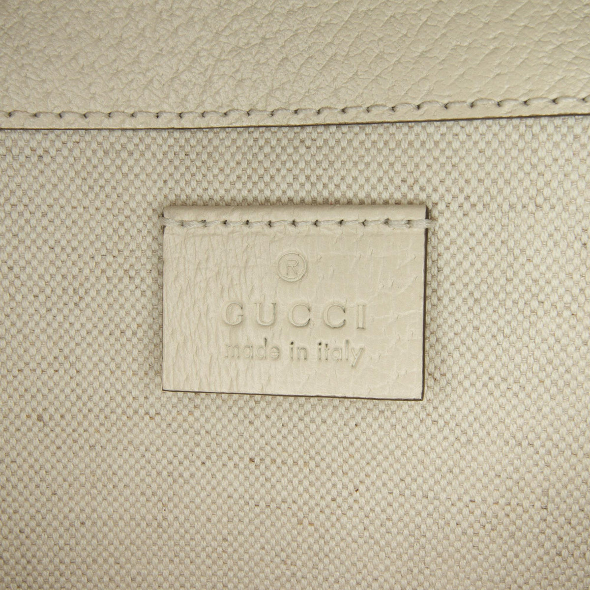 Gucci Small Dionysus Shoulder Bag (SHG-HheTdW)