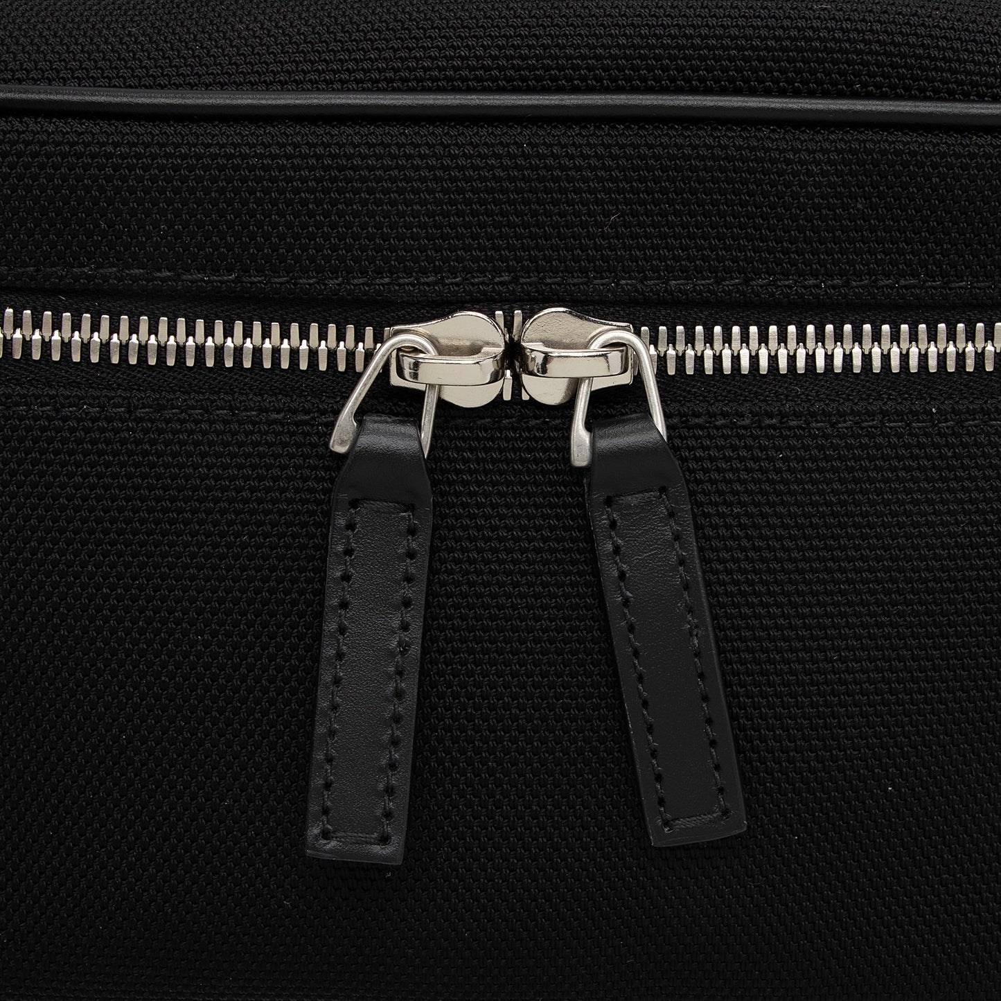 Gucci Techno Canvas Web Belt Bag (SHF-H9w0O5)