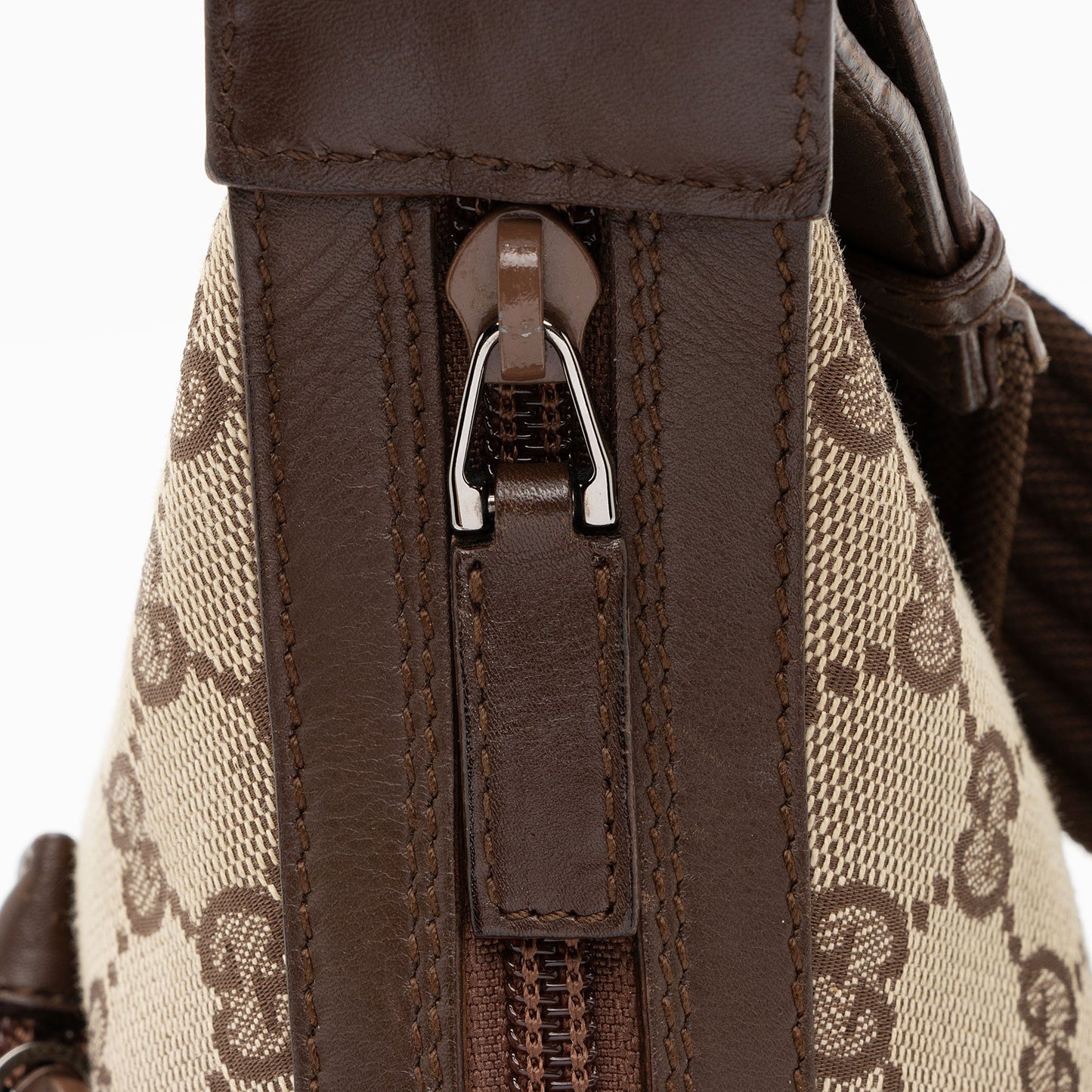 Gucci Vintage GG Canvas Front Pocket Shoulder Bag (SHF-OHFAEM)