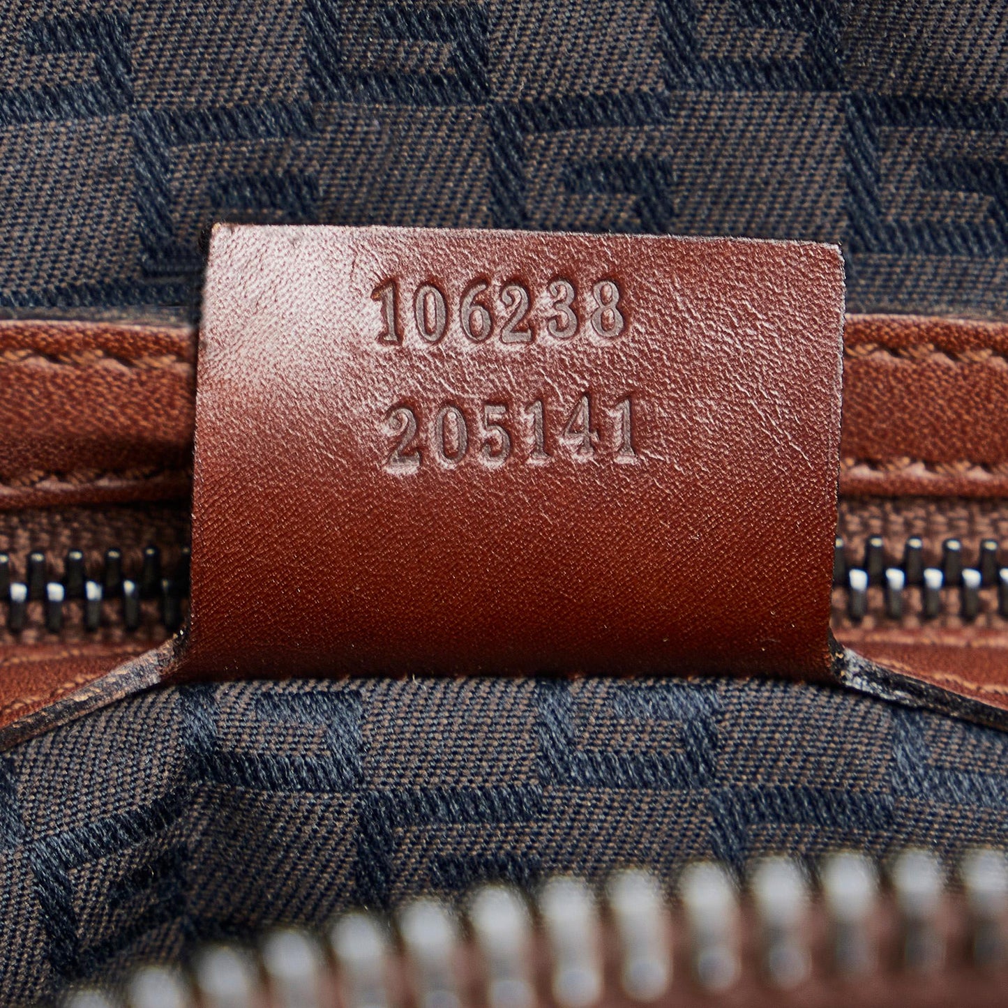 Gucci Whipstitch Wood Handle Handbag (SHG-caHaIH)