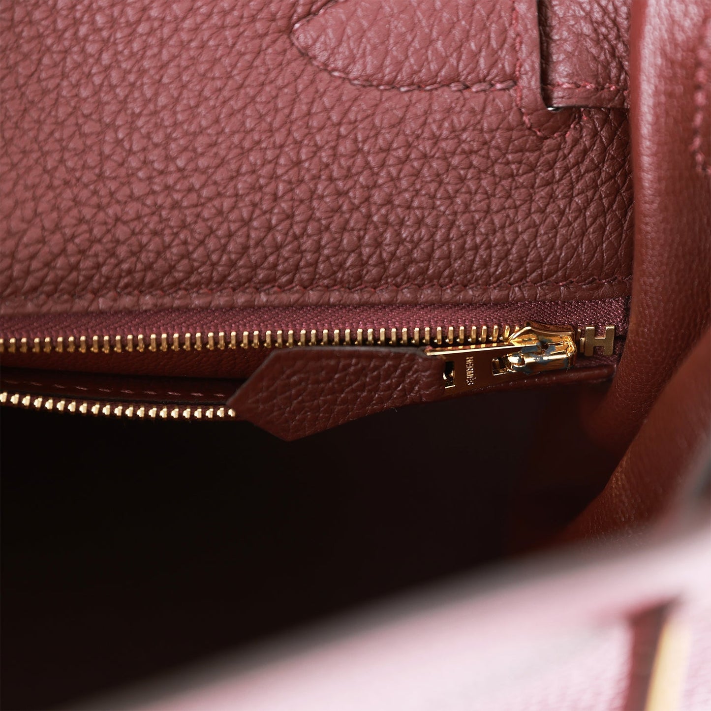 Hermes Kelly 28 Retourne Bordeaux Togo Gold Hardware