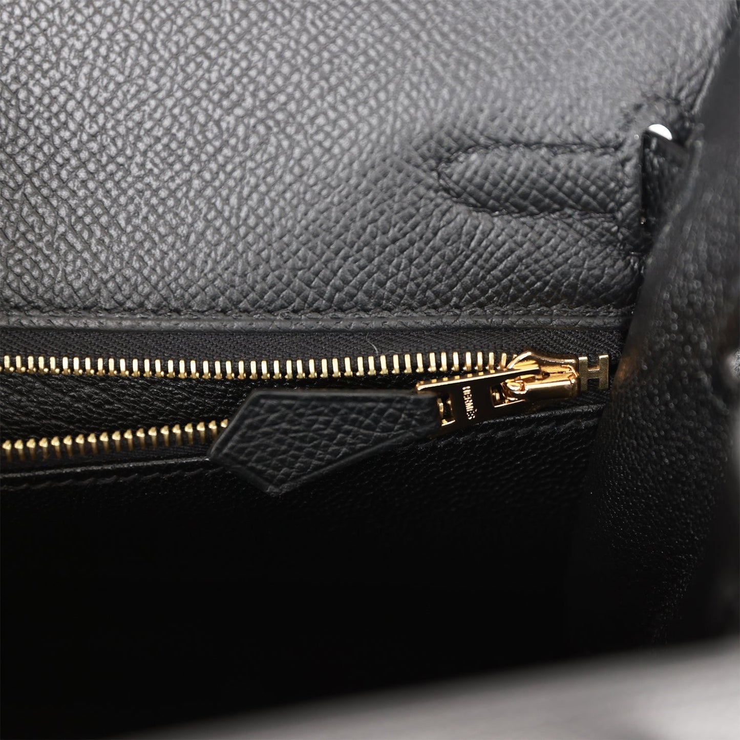 Hermes Kelly 25 Sellier Black Epsom Gold Hardware