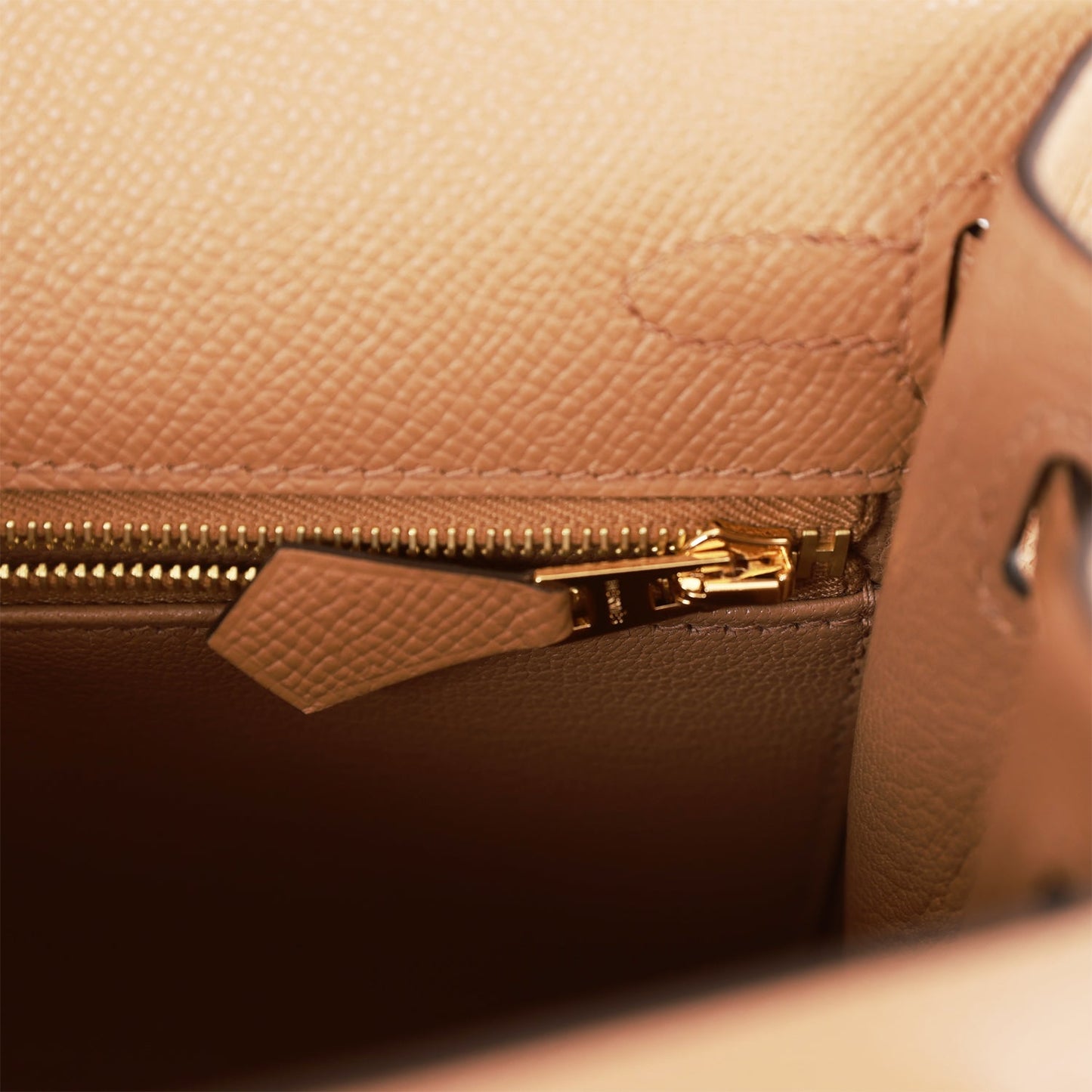Hermes Kelly 25 Sellier Chai Epsom Gold Hardware