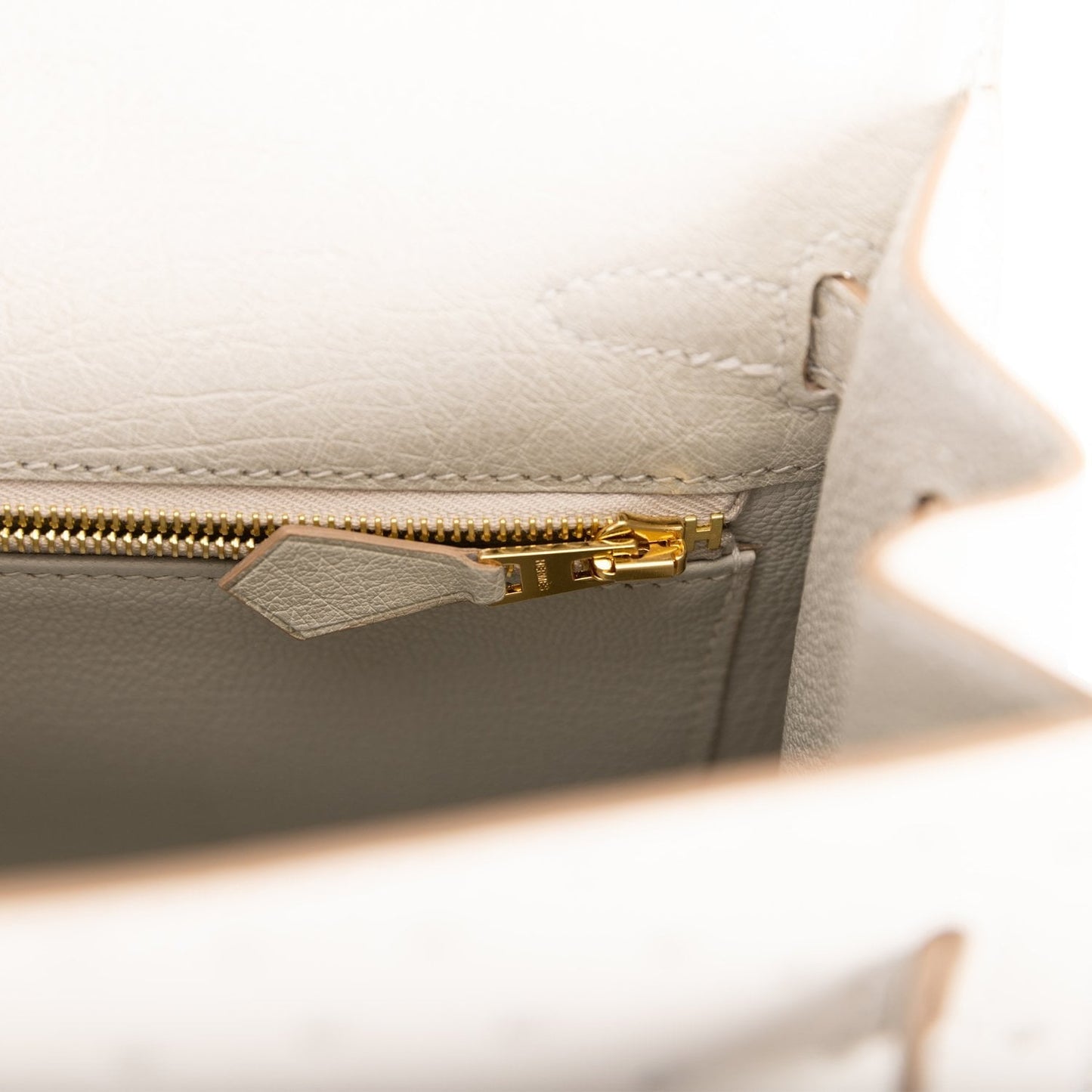 Hermes Kelly 25 Sellier Gris Perle Ostrich Gold Hardware