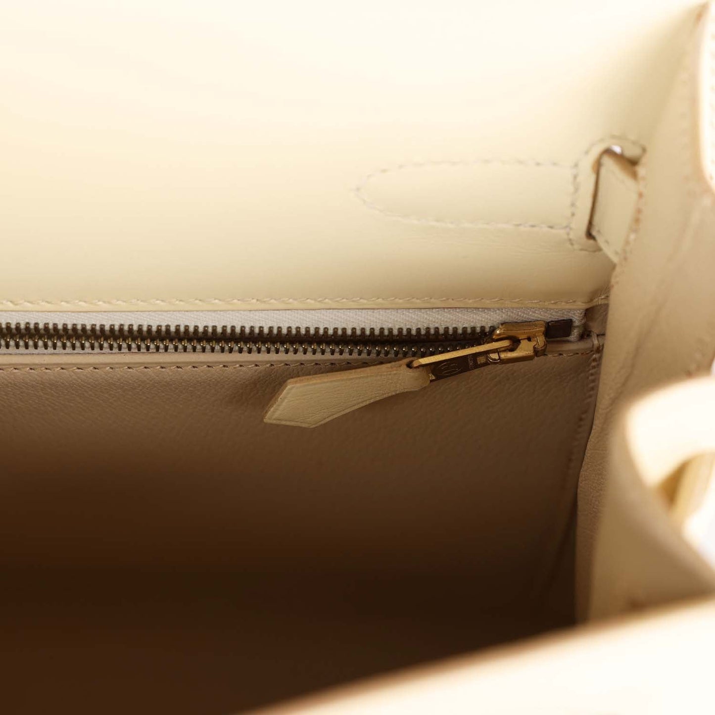 Hermes Kelly 32 Sellier Parchemin Box Gold Hardware