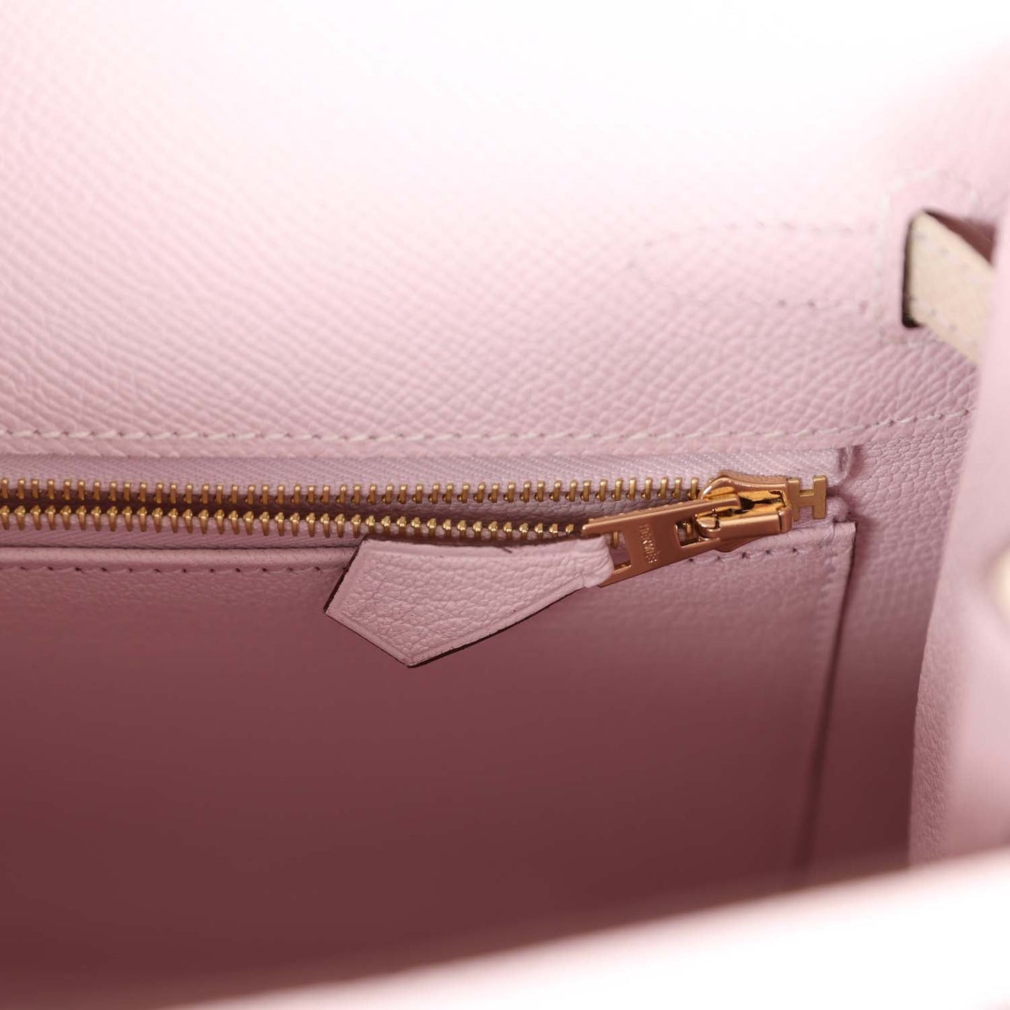 Hermes Kelly 25 Sellier Mauve Pale and Craie Epsom Permabrass Hardware