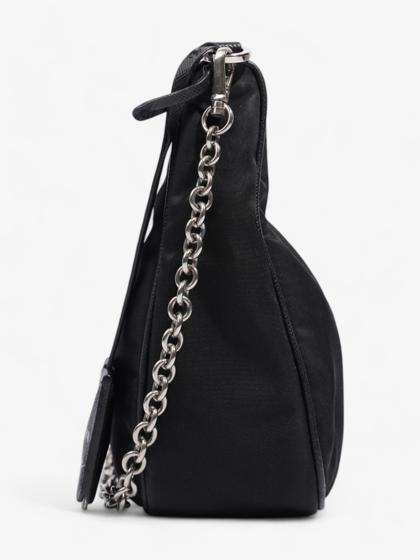 Prada Re-Edition 2005 Black Nylon