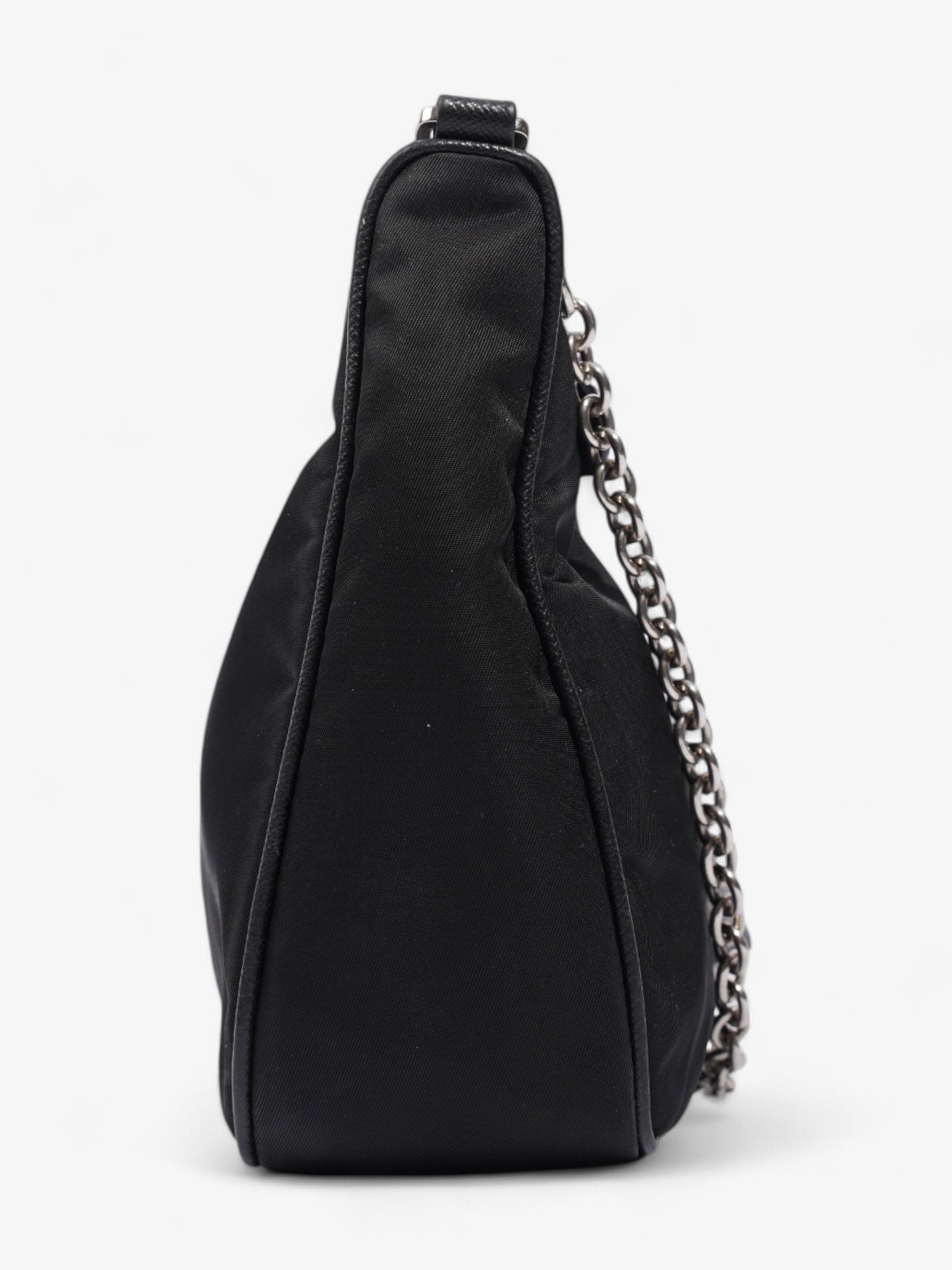 Prada Re-Edition 2005 Black Nylon