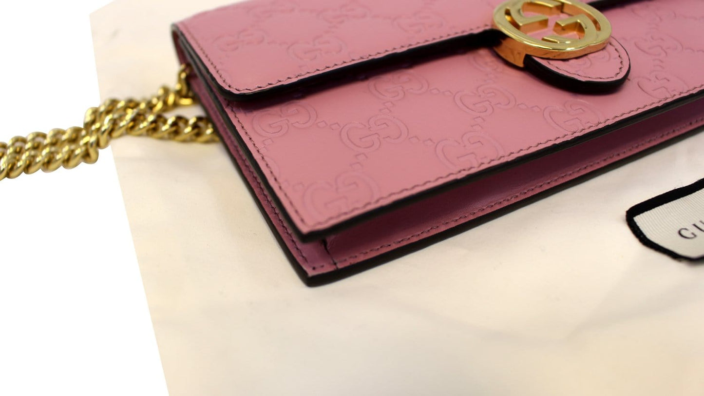 GUCCI Icon Gucci Signature Chain wallet Light Pink