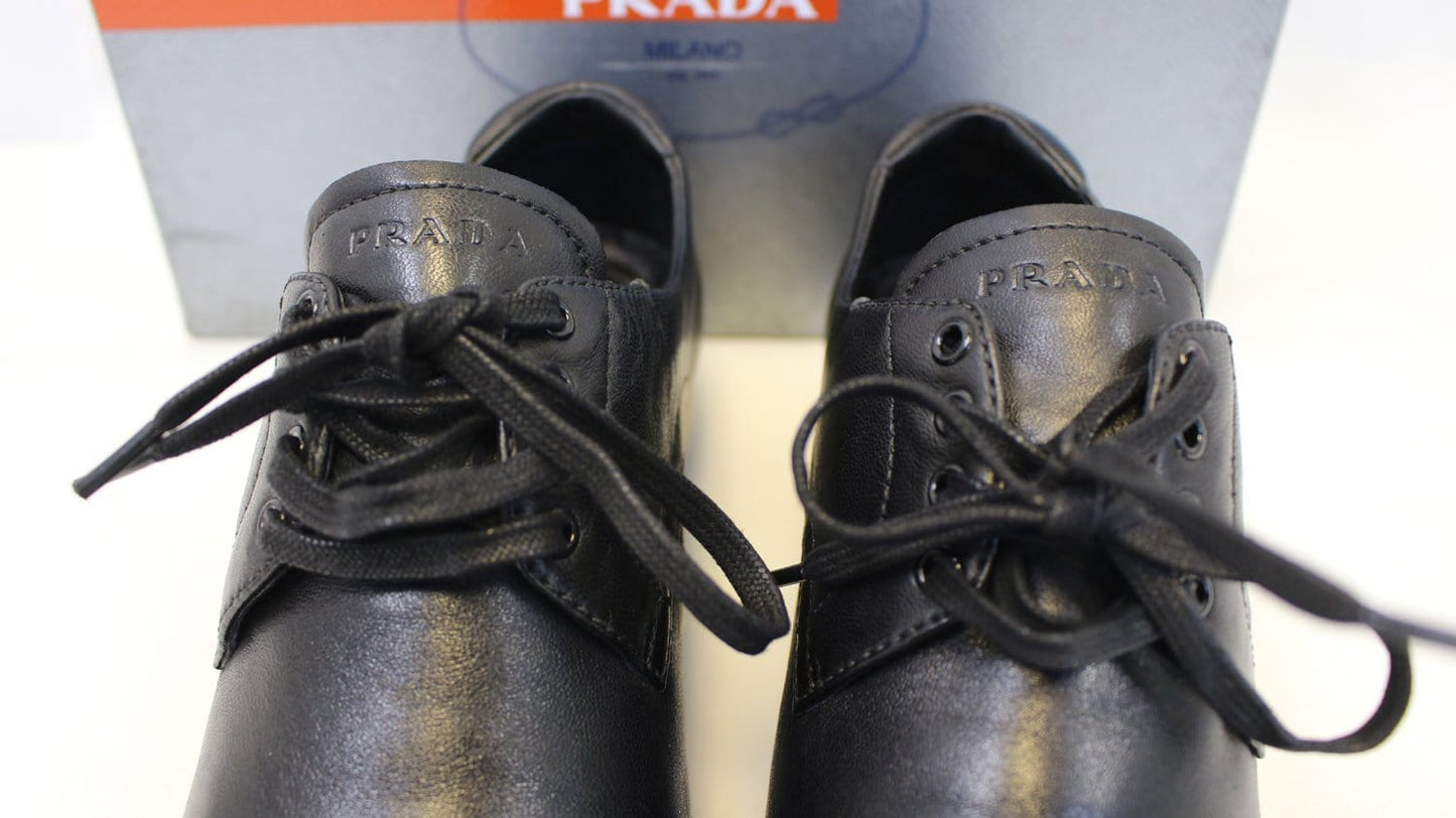 PRADA Women's Lace-Up Shoes Sneakers Size 40.1/2 - Last Call