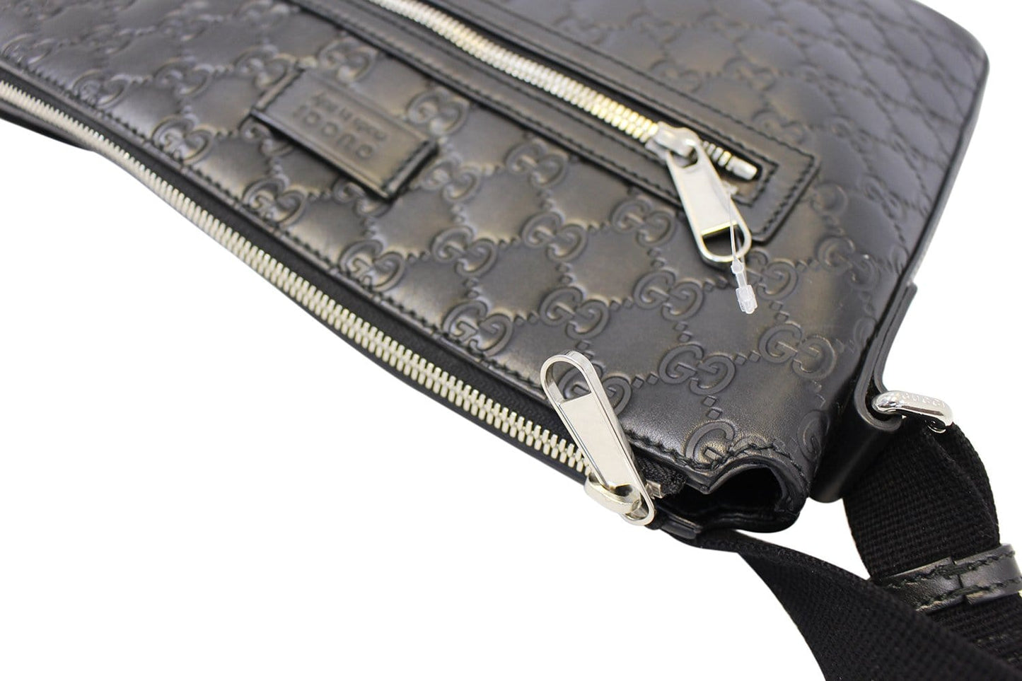 Gucci GG Signature Leather Black Messenger Bag 406408