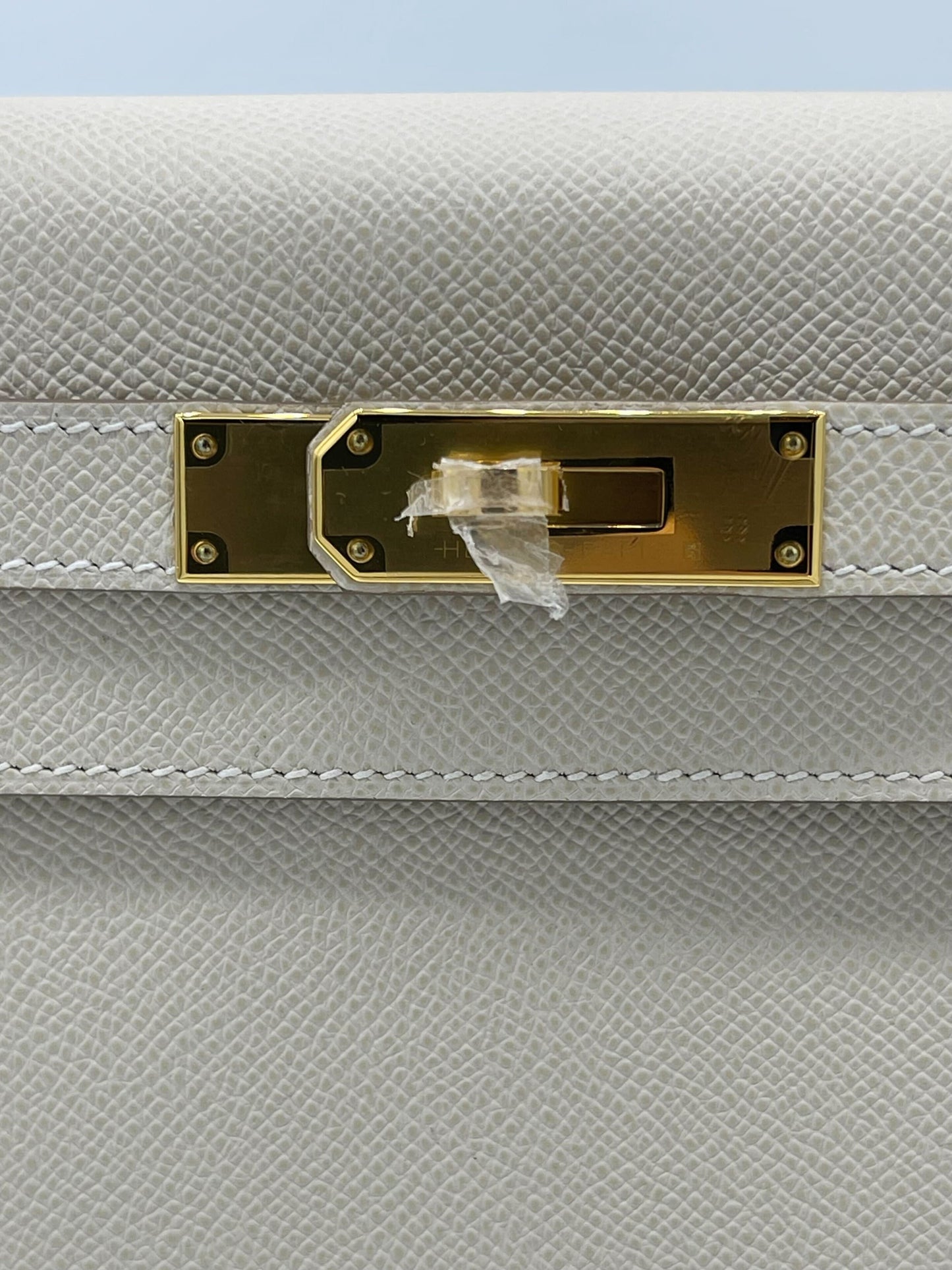 Hermes Kelly 28 Sellier Epsom Craie Gold Hardware