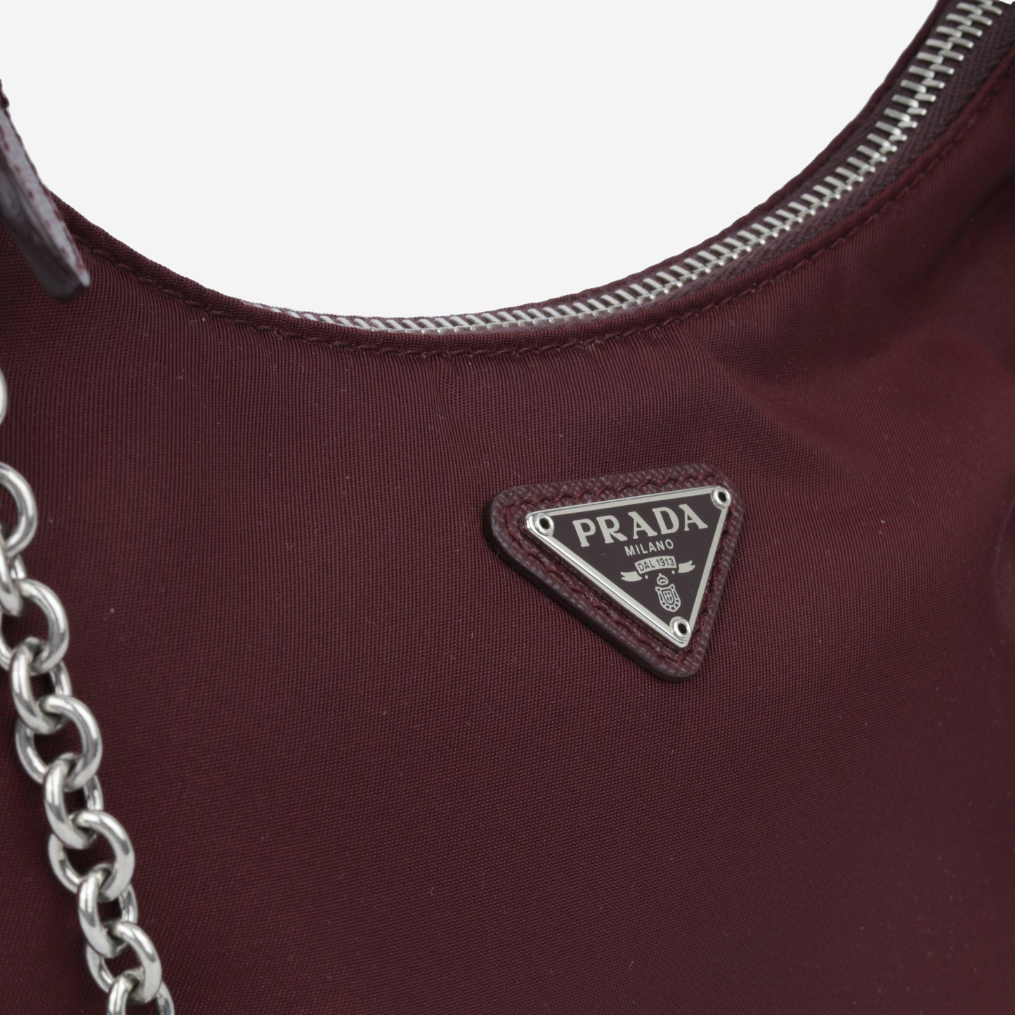 Prada Re-Edition 2005 - Nylon