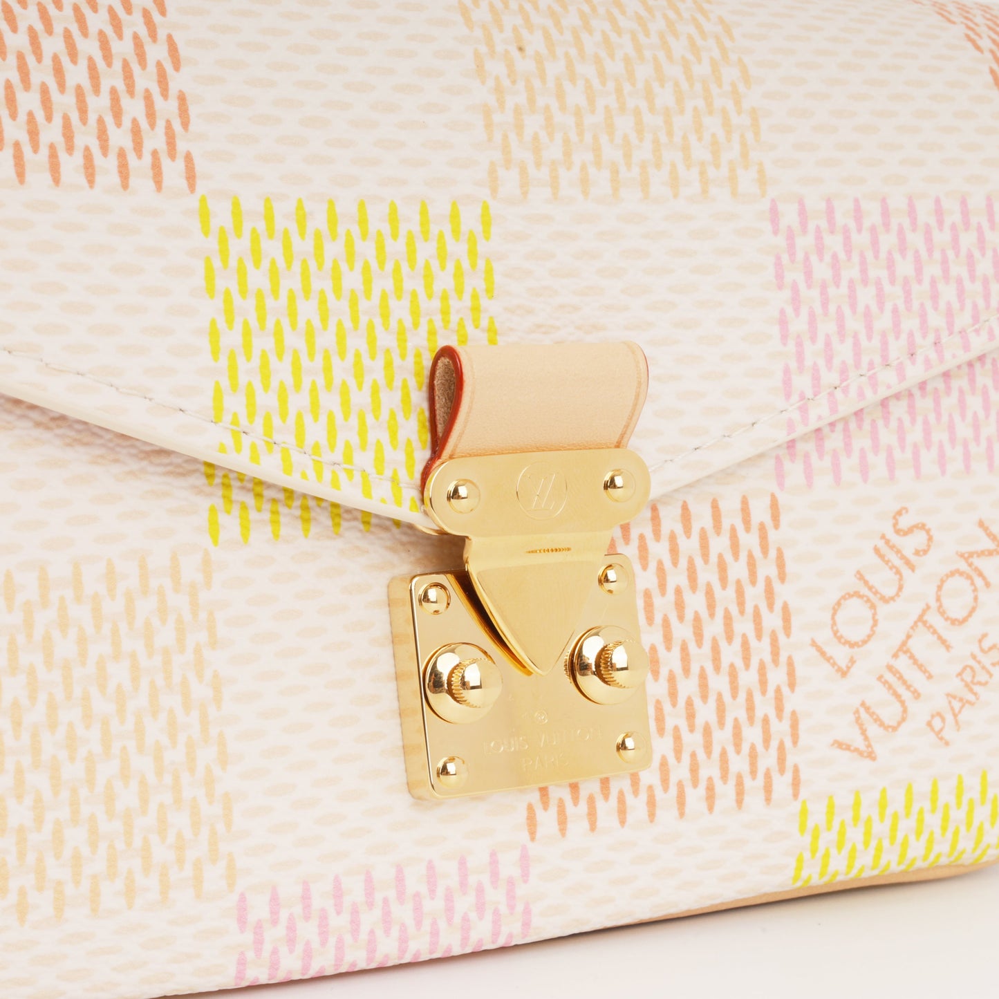 Louis Vuitton Pochette Metis East-West Flap