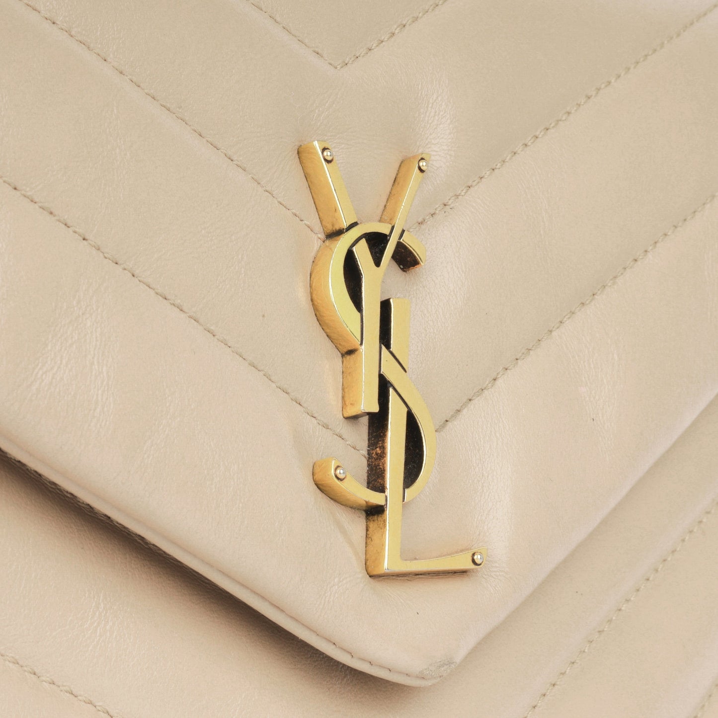 Saint Laurent Small Lou Lou - Beige