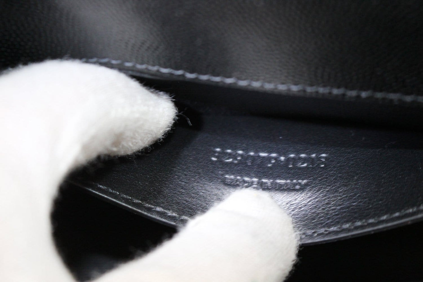 YVES SAINT LAURENT Kate Black Leather Clutch