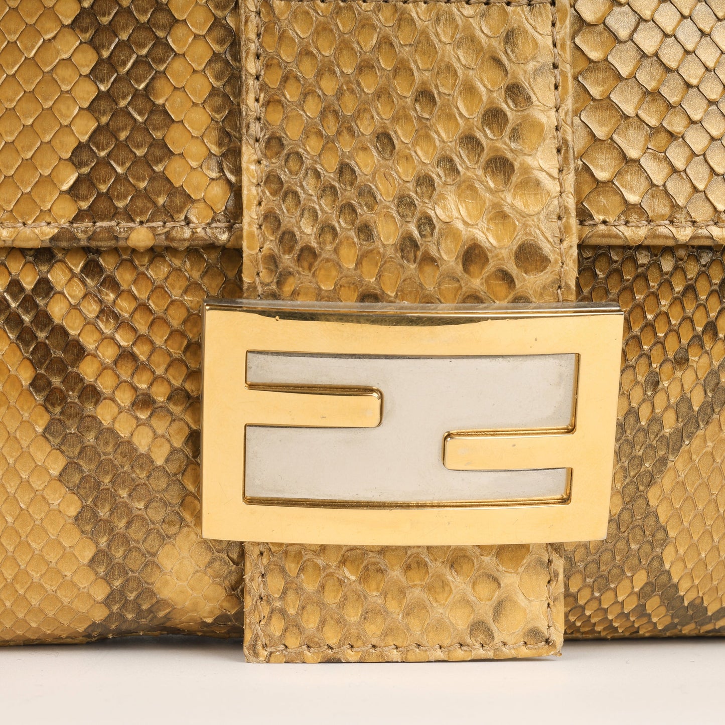 Fendi Vintage medium baguette