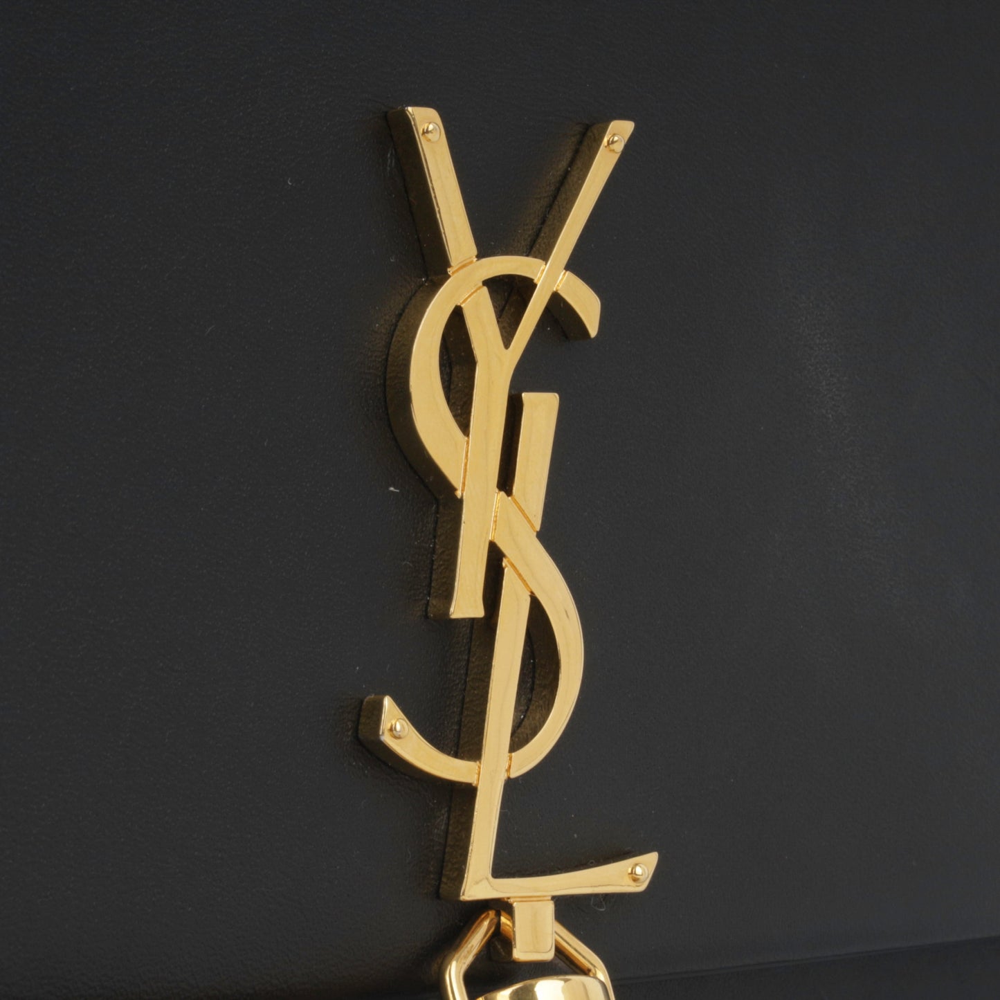 Saint Laurent Kate Chain Wallet With Tassel
