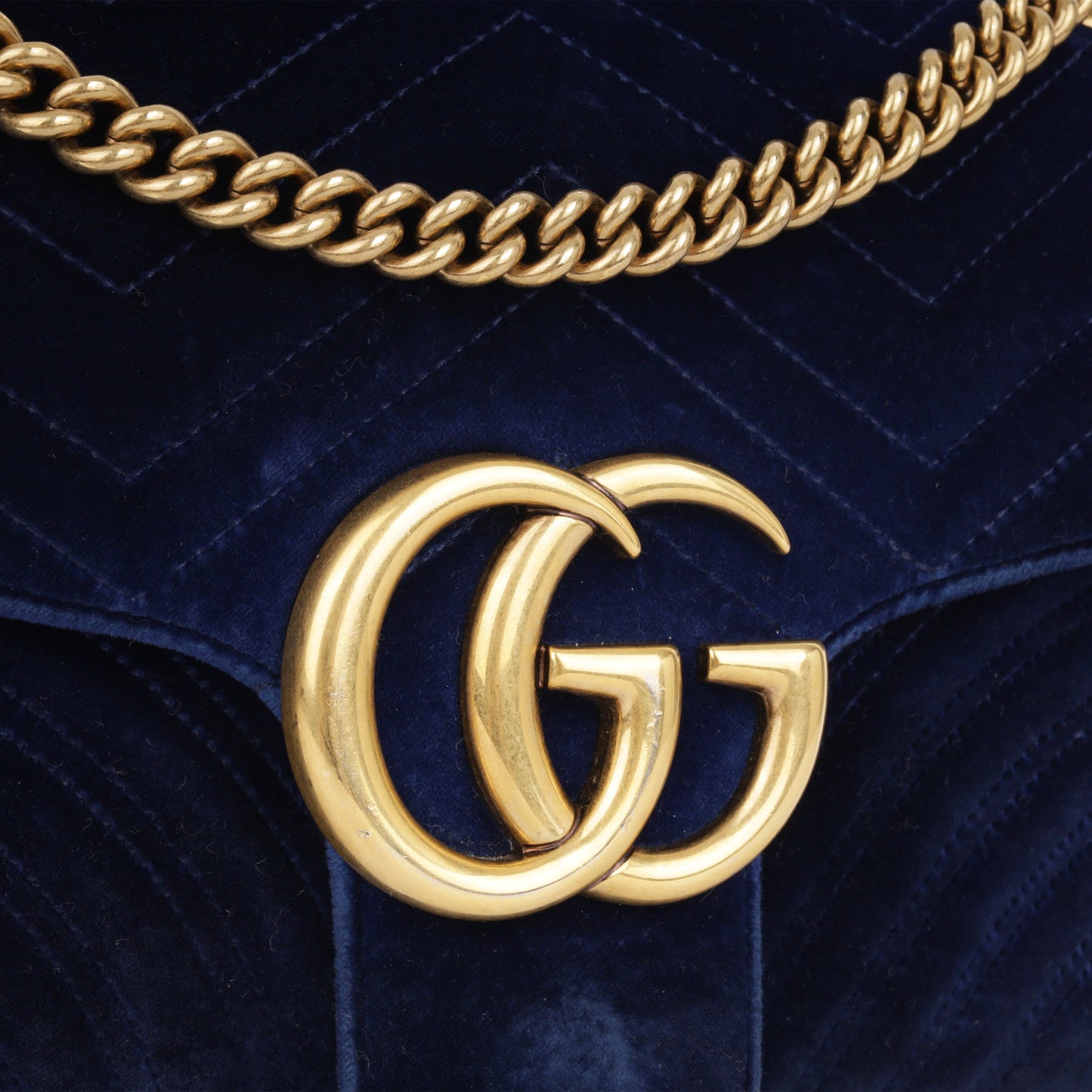 Gucci GG Marmont Bag - Medium