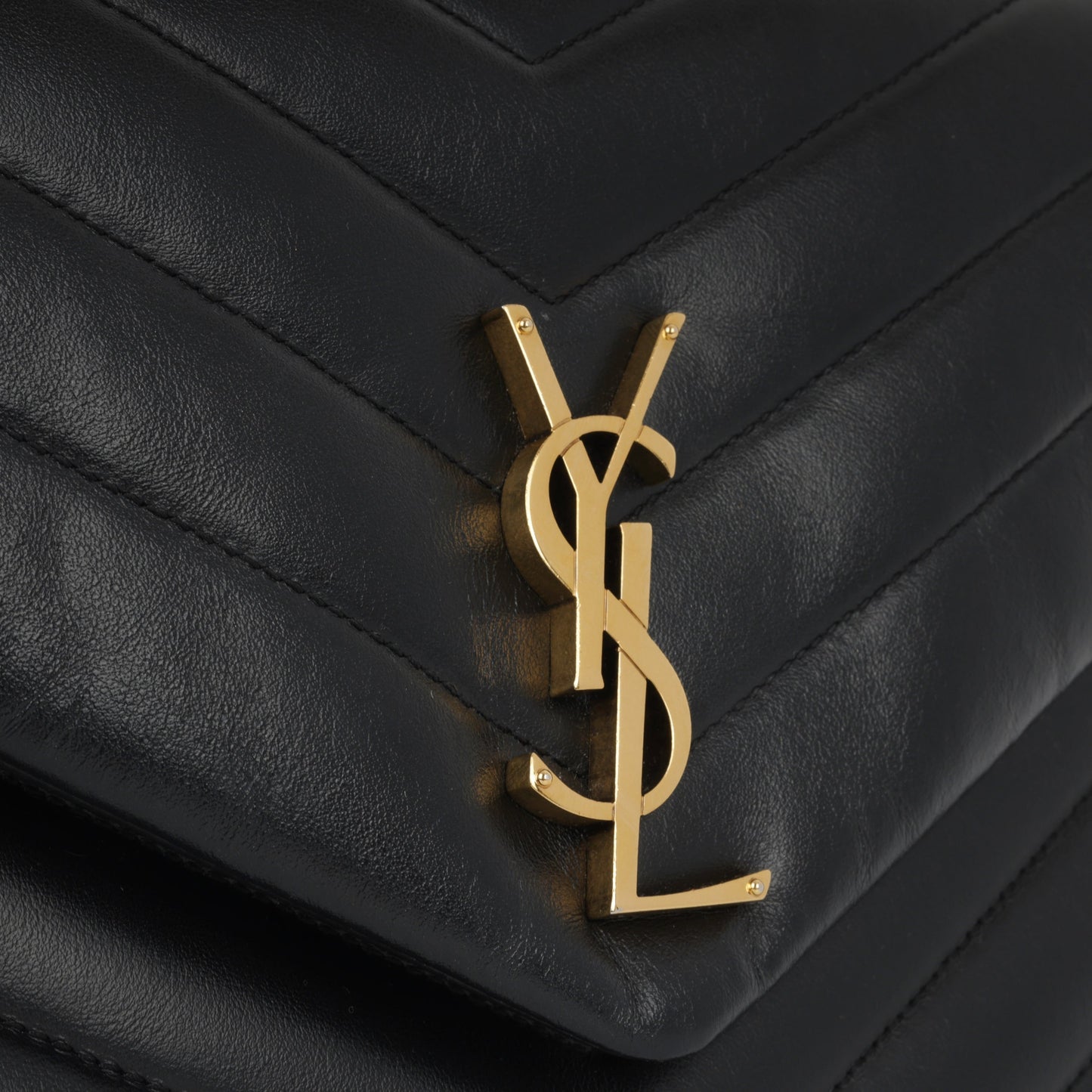 Saint Laurent Medium Loulou