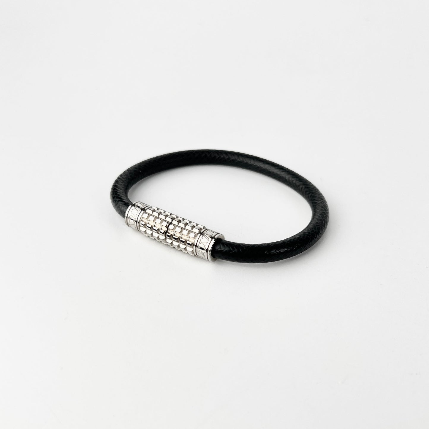 Louis Vuitton Digit Bracelet Grey