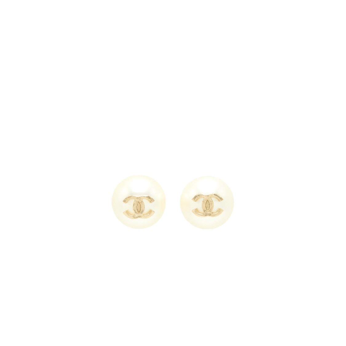 Chanel Giant Pearl With CC Logo Earring L