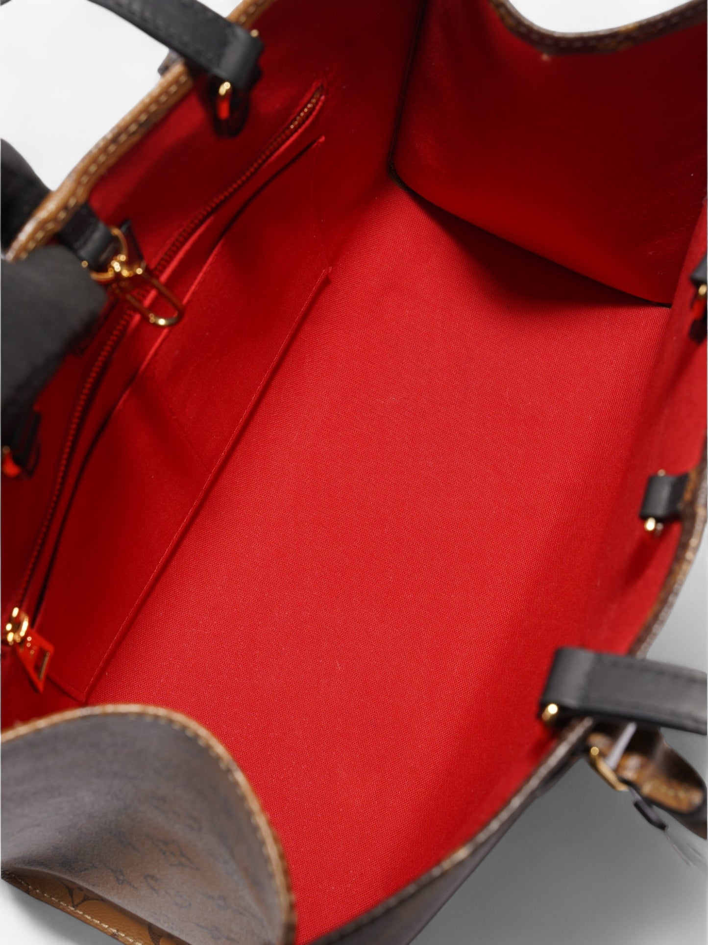 Louis Vuitton OnTheGo Monogram / Monogram Reverse Coated Canvas MM