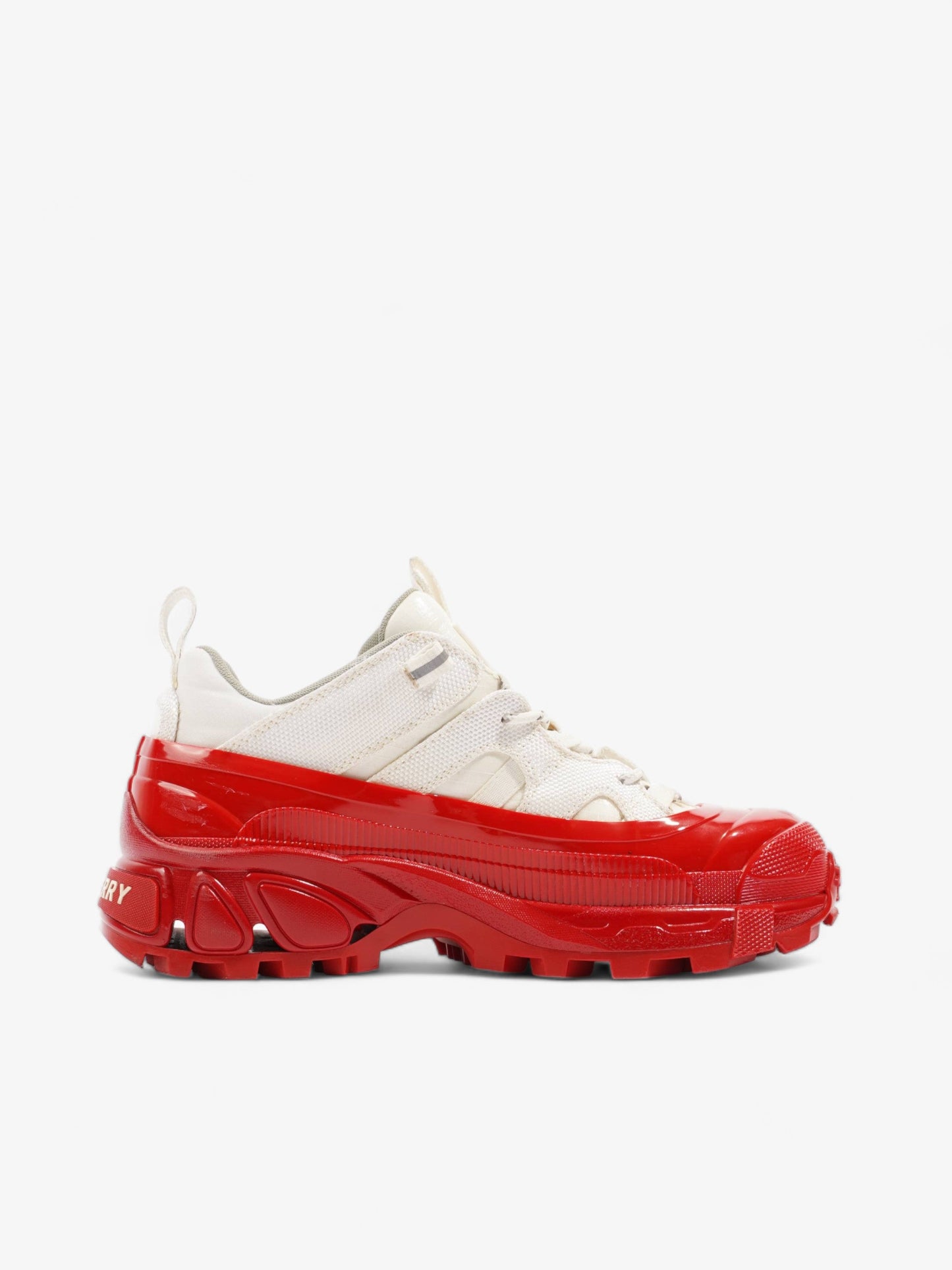 Burberry Arthur White / Red Rubber EU 37 UK 4