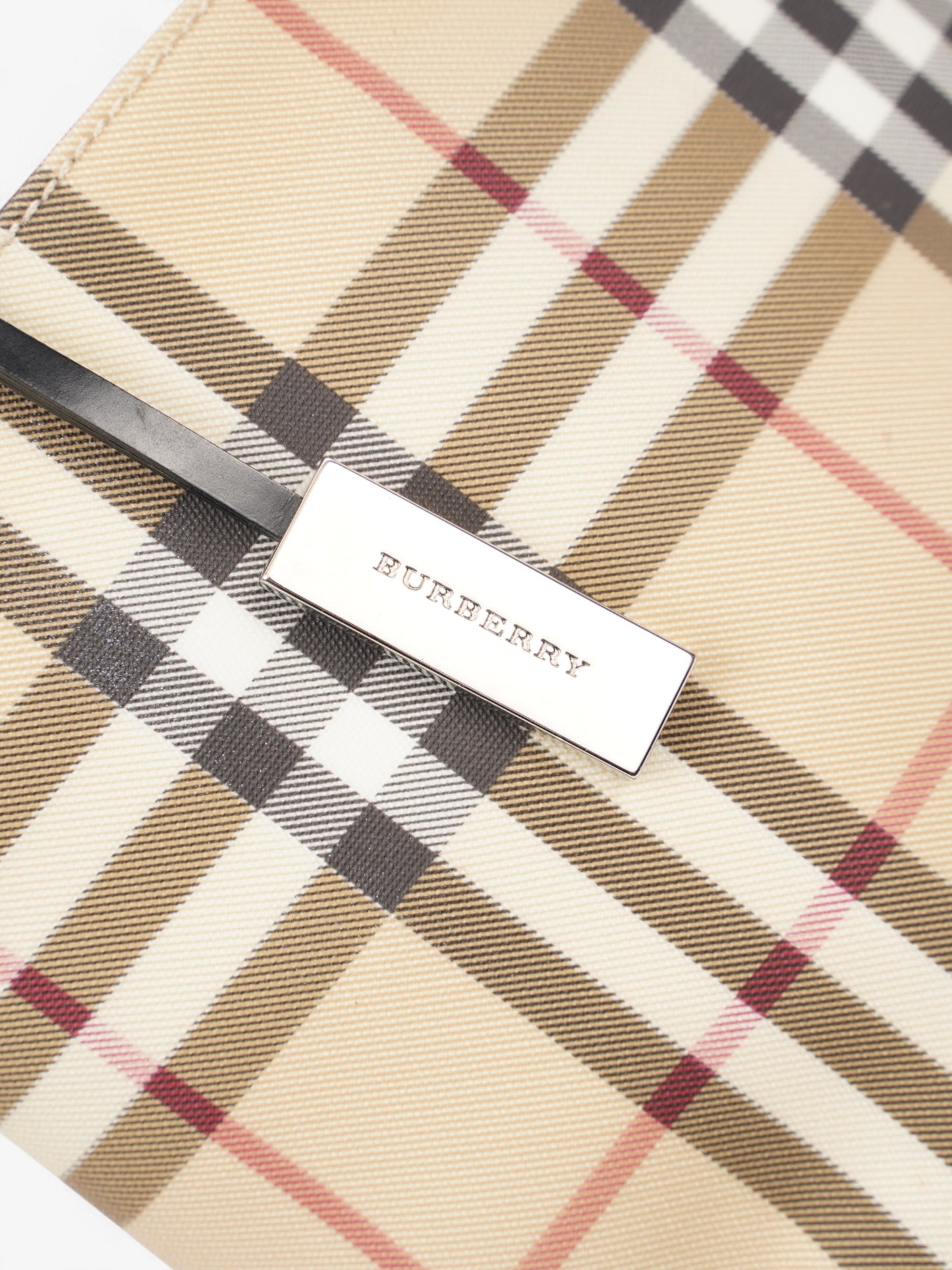 Burberry Check Handbag Nova Check / Black Canvas
