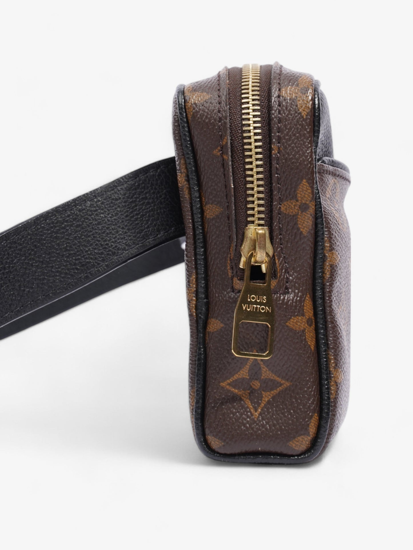 Louis Vuitton Uniformes Belt Bag Monogram / Black Coated Canvas