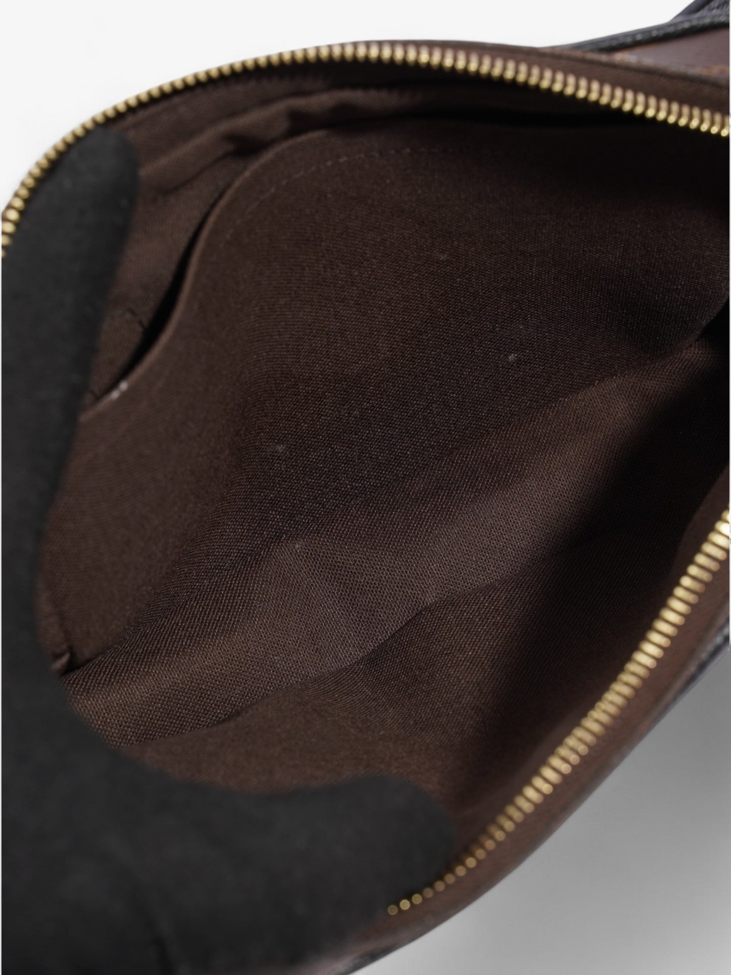 Louis Vuitton Uniformes Belt Bag Monogram / Black Coated Canvas
