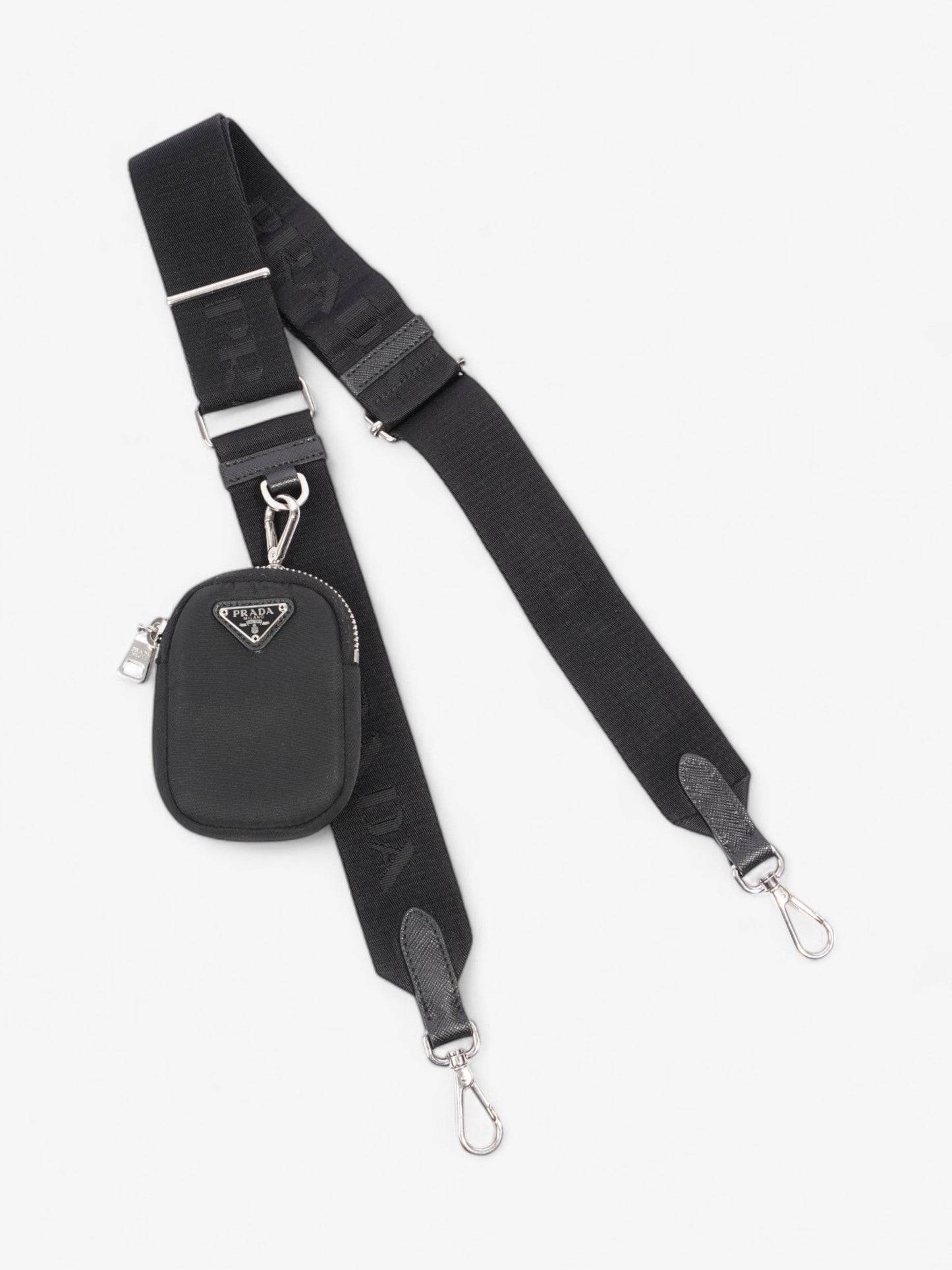 Prada Re-Edition 2005 Black Nylon