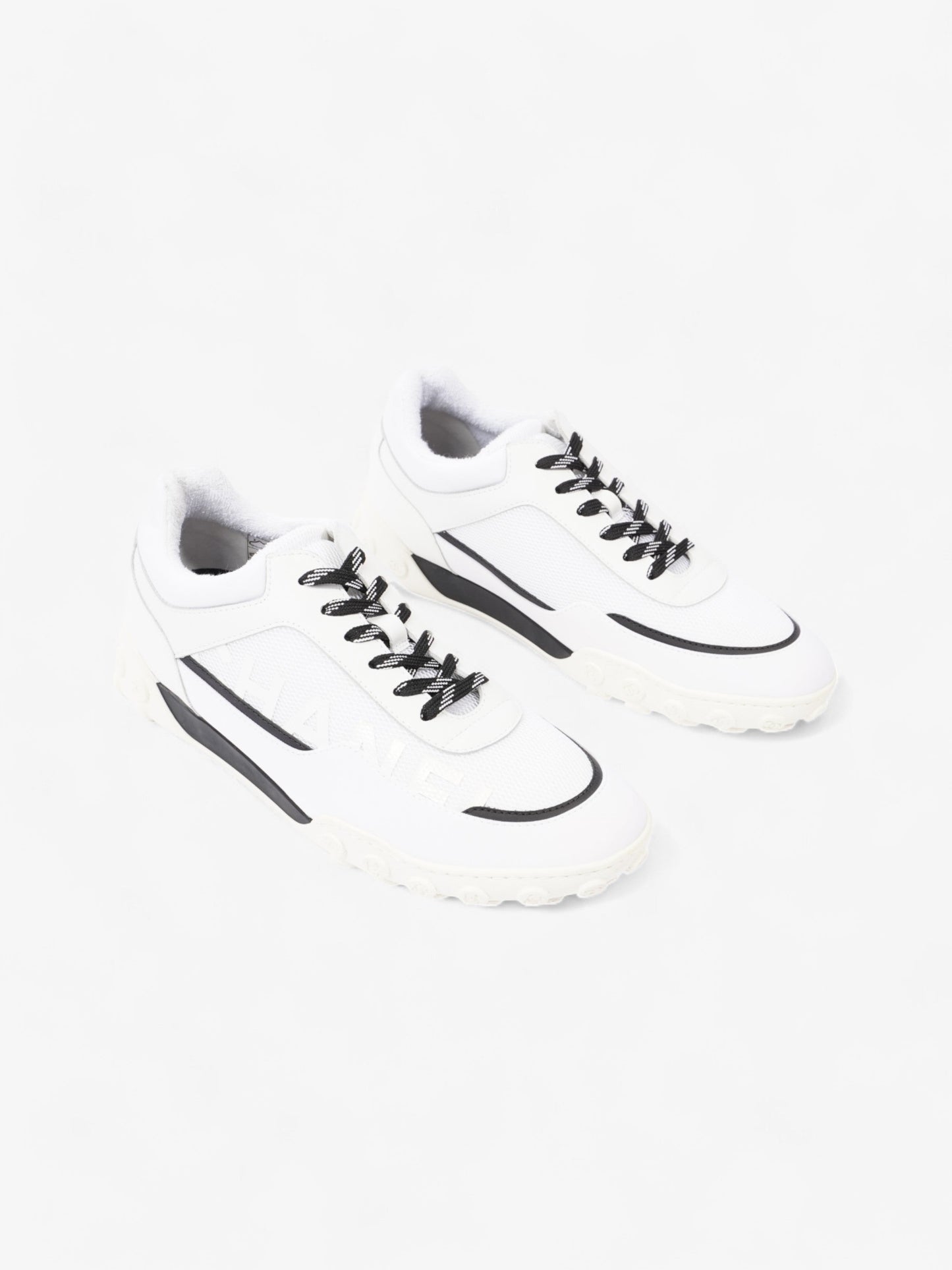 Chanel CC Sneakers White / Black Mesh EU 42 UK 8
