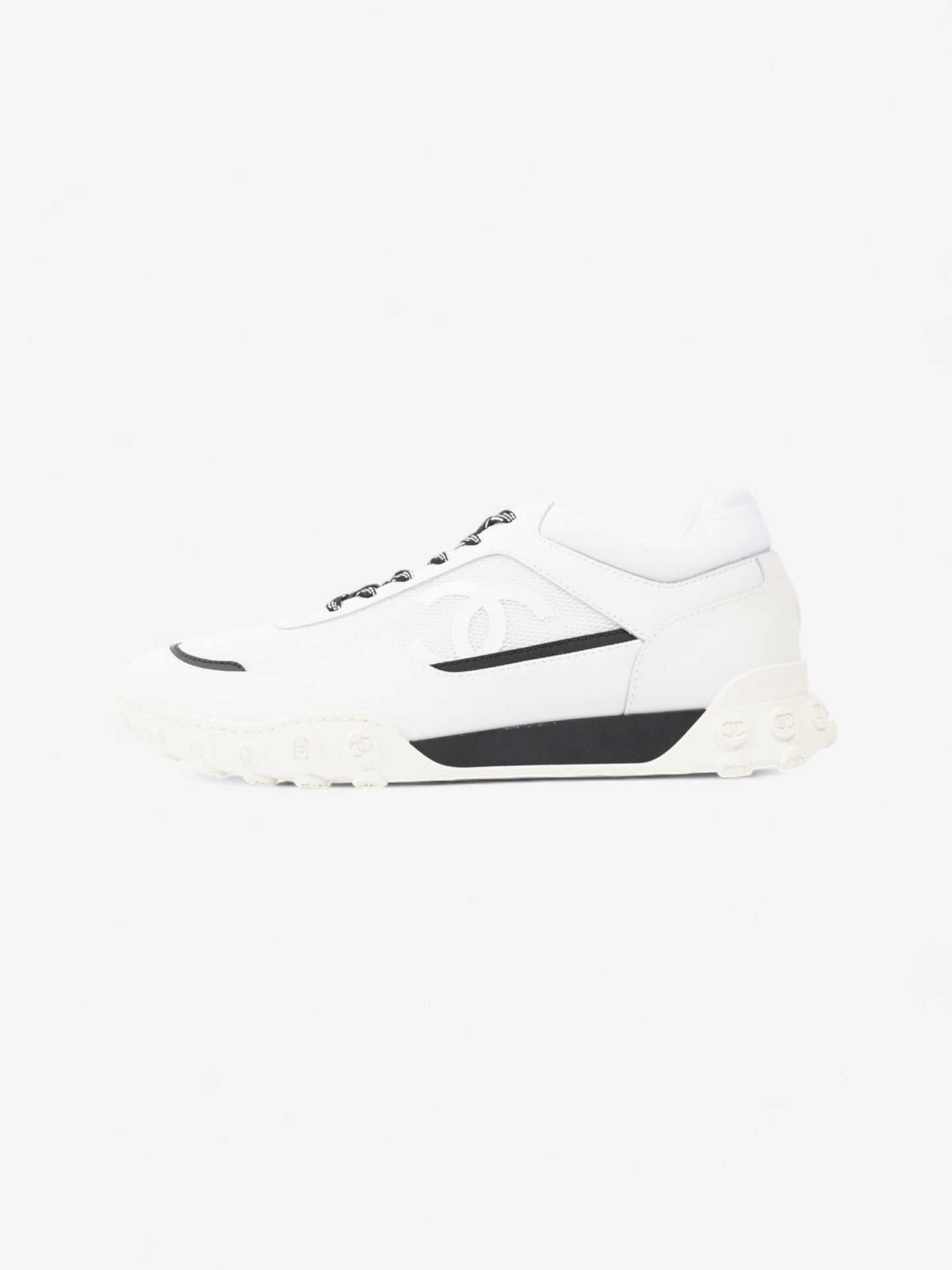 Chanel CC Sneakers White / Black Mesh EU 42 UK 8