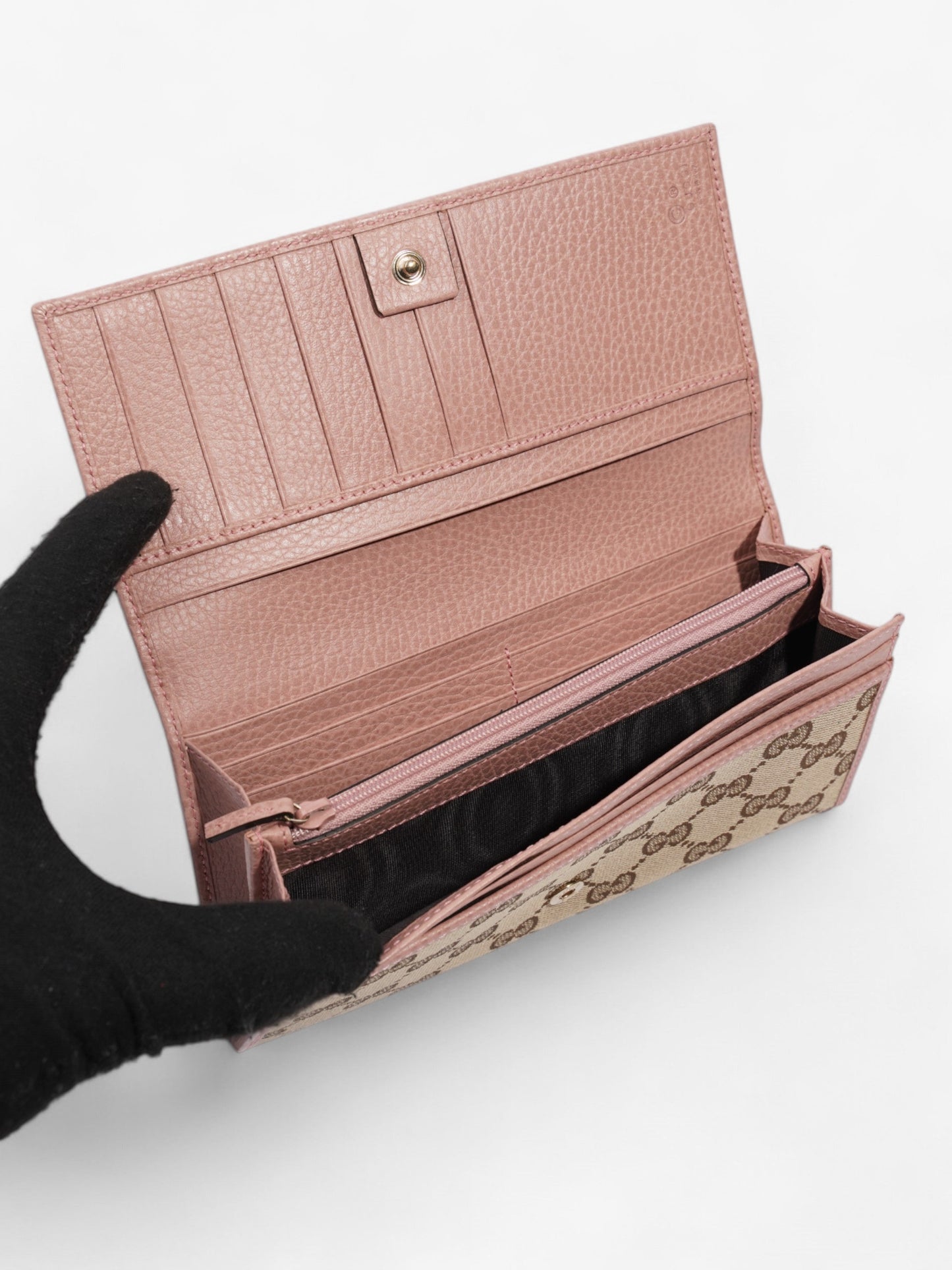 Gucci Two-Folded Wallet GG Supreme / Baby Pink Canvas
