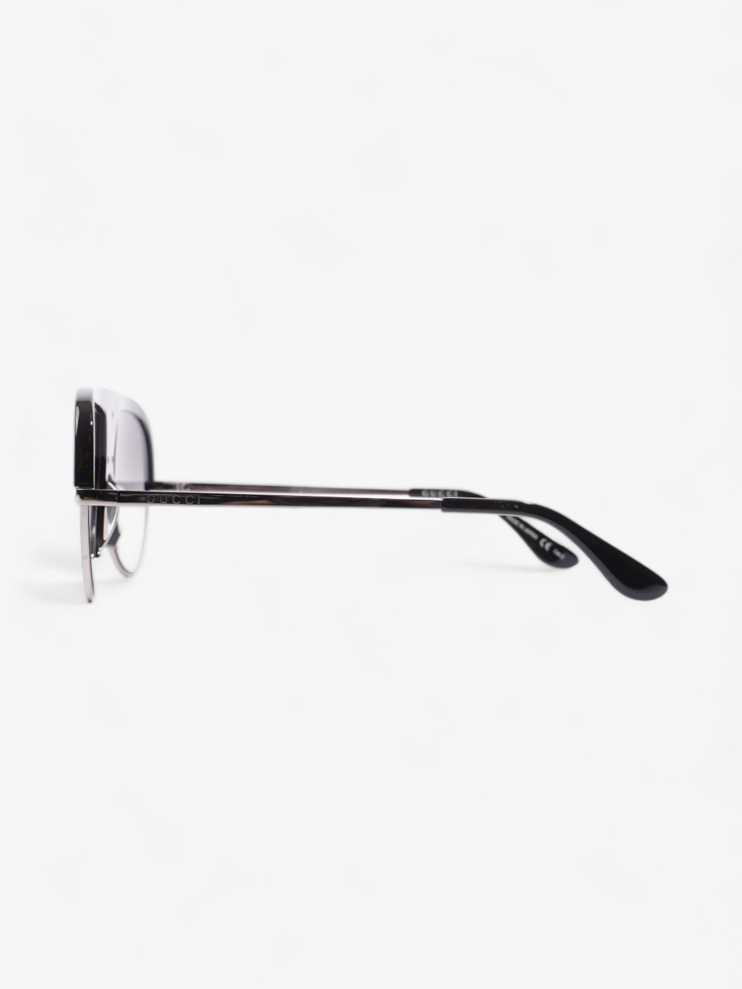 Gucci Navigator Sunglasses Black Acetate 145mm