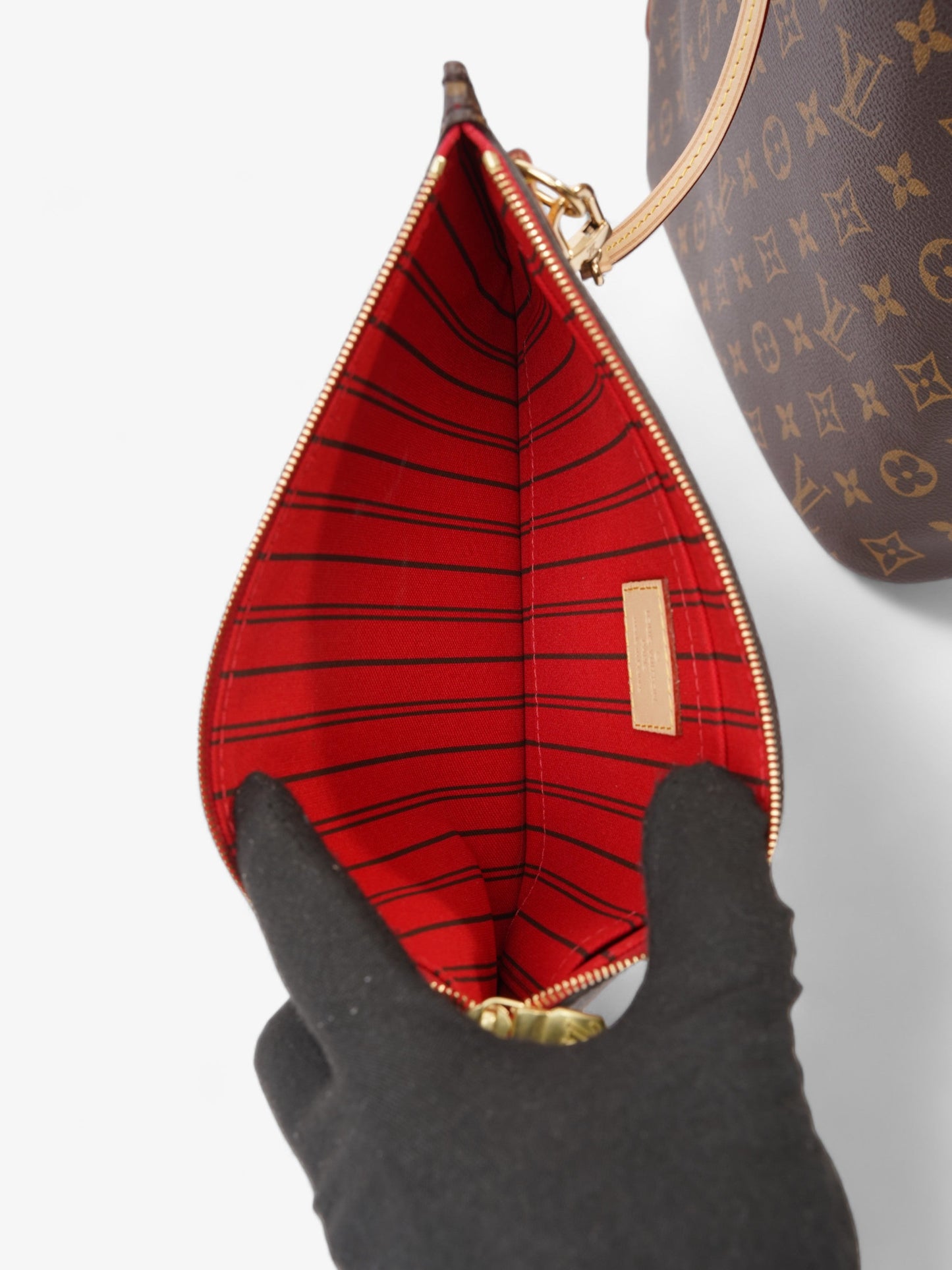 Louis Vuitton Neverfull Monogram Coated Canvas MM