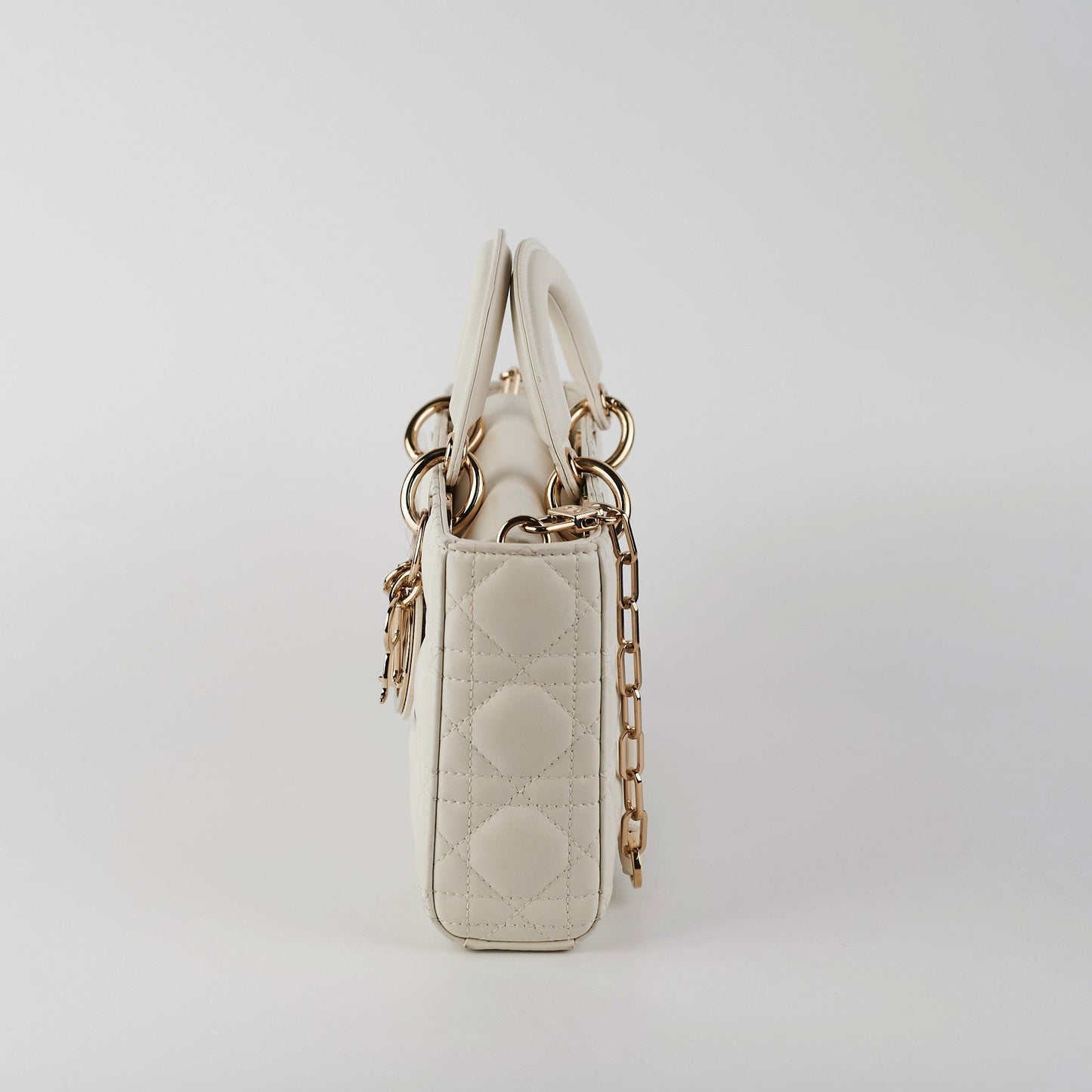 ITEM 6 - Dior D-Joy Medium White