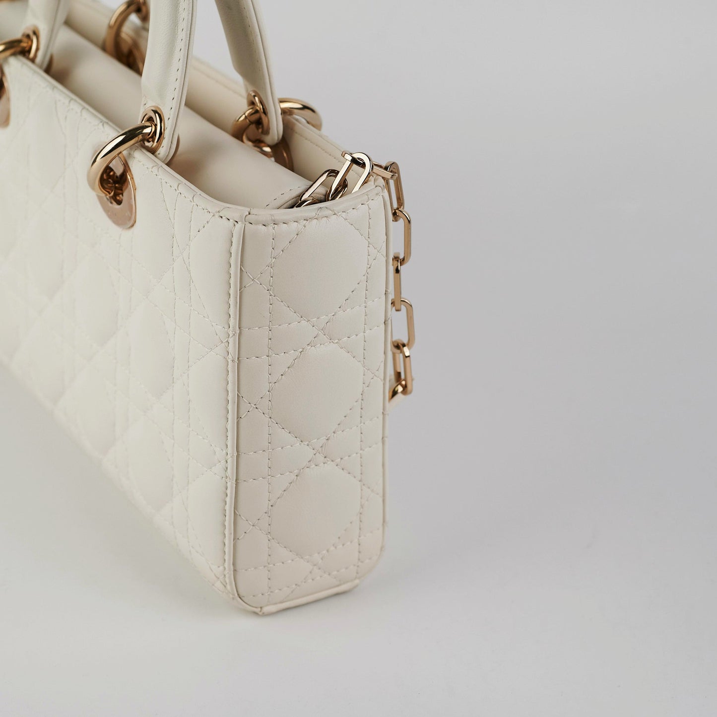 ITEM 6 - Dior D-Joy Medium White