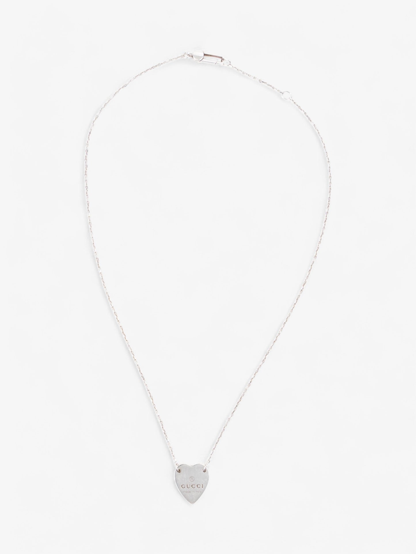Gucci Trademark Heart Necklace Silver Silver Sterling