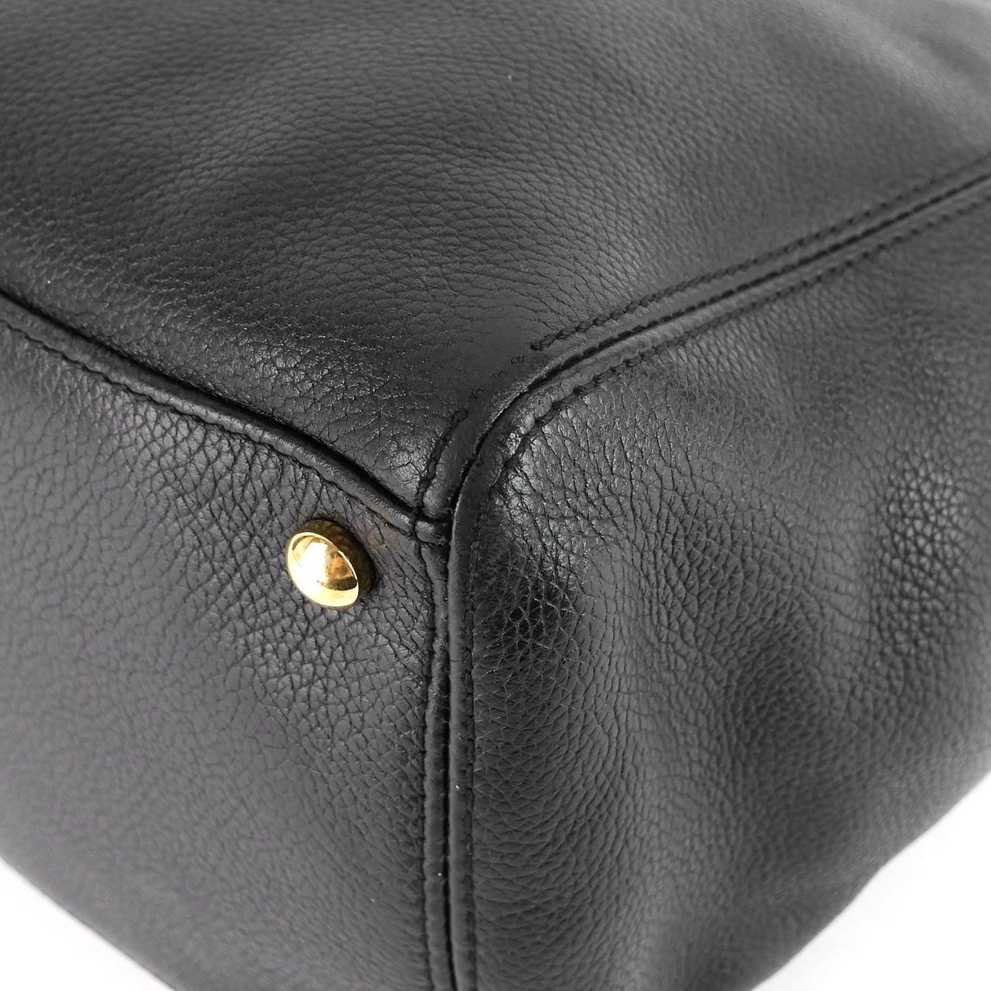 Chanel Executive Cerf XL Caviar Leather Tote Bag