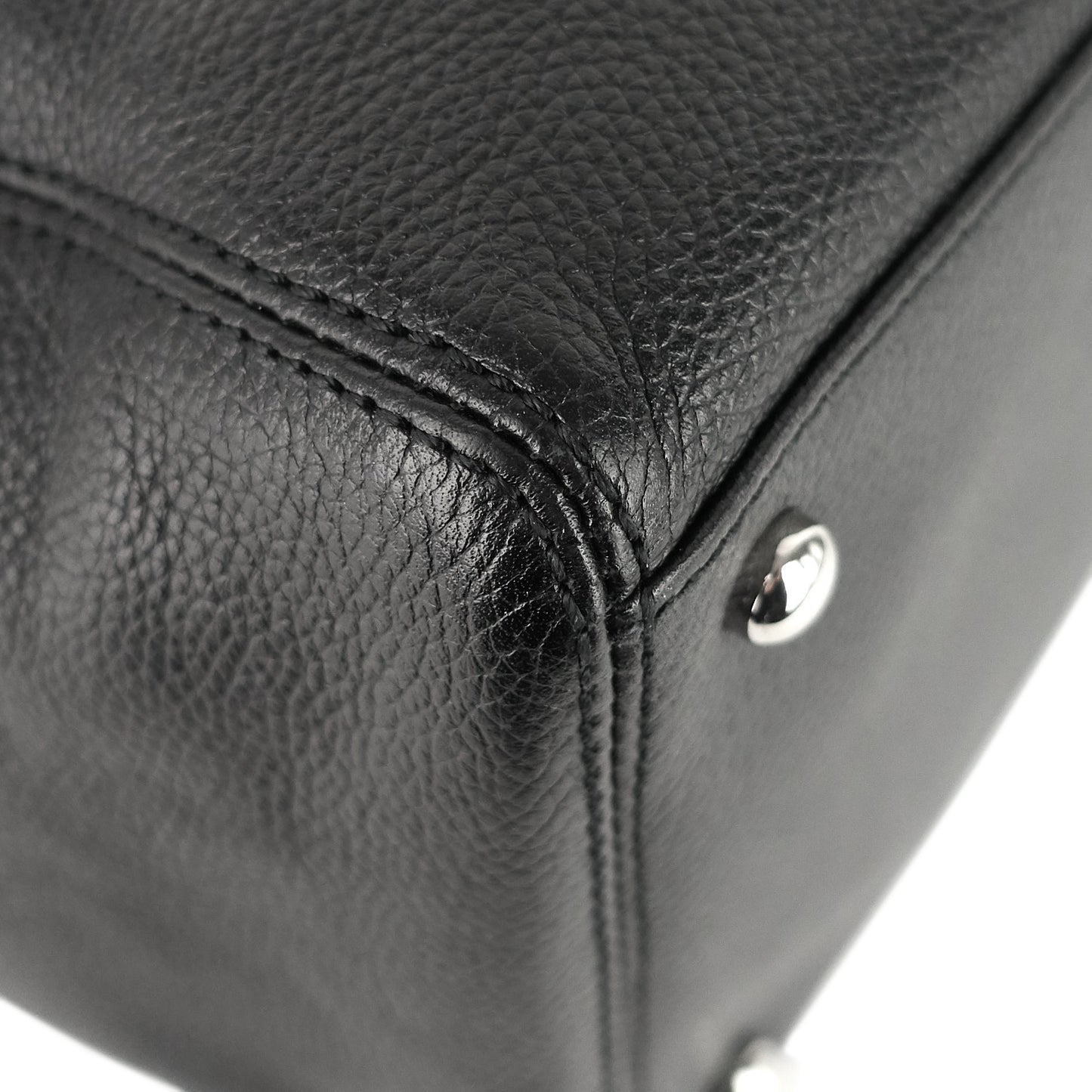 Chanel Chanel Cerf Executive Caviar Leather Tote Bag