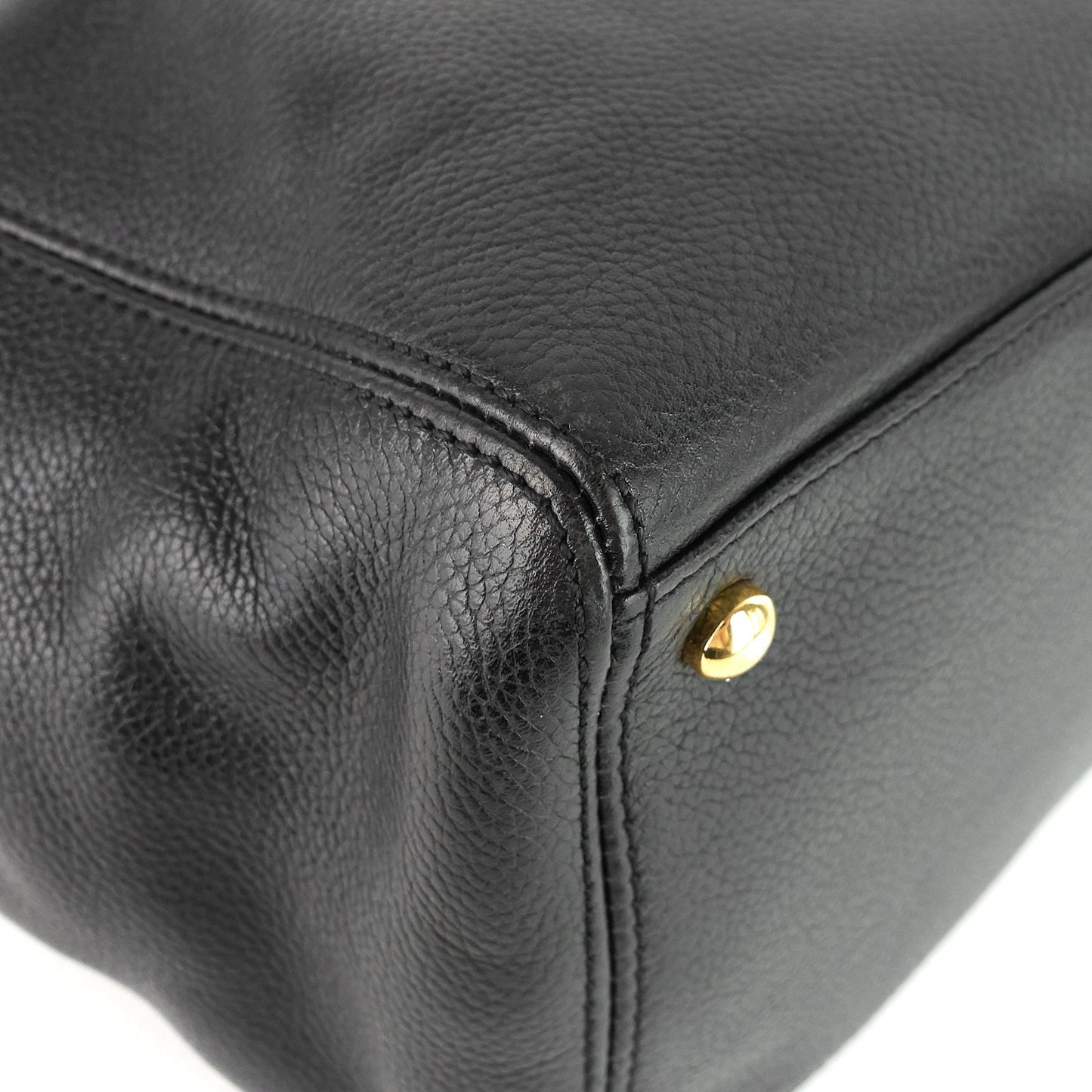 Chanel Executive Cerf XL Caviar Leather Tote Bag