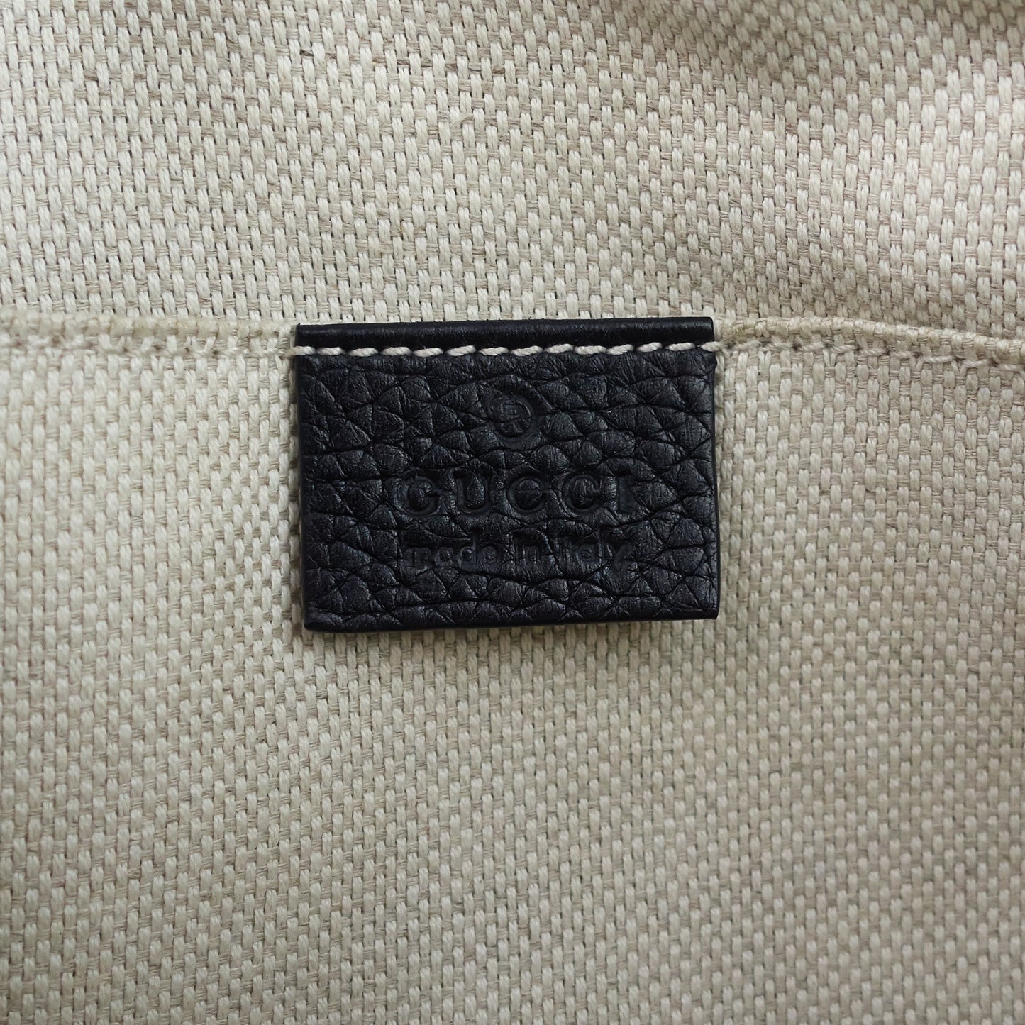 Gucci Soho Disco Pebbled Leather Crossbody Bag
