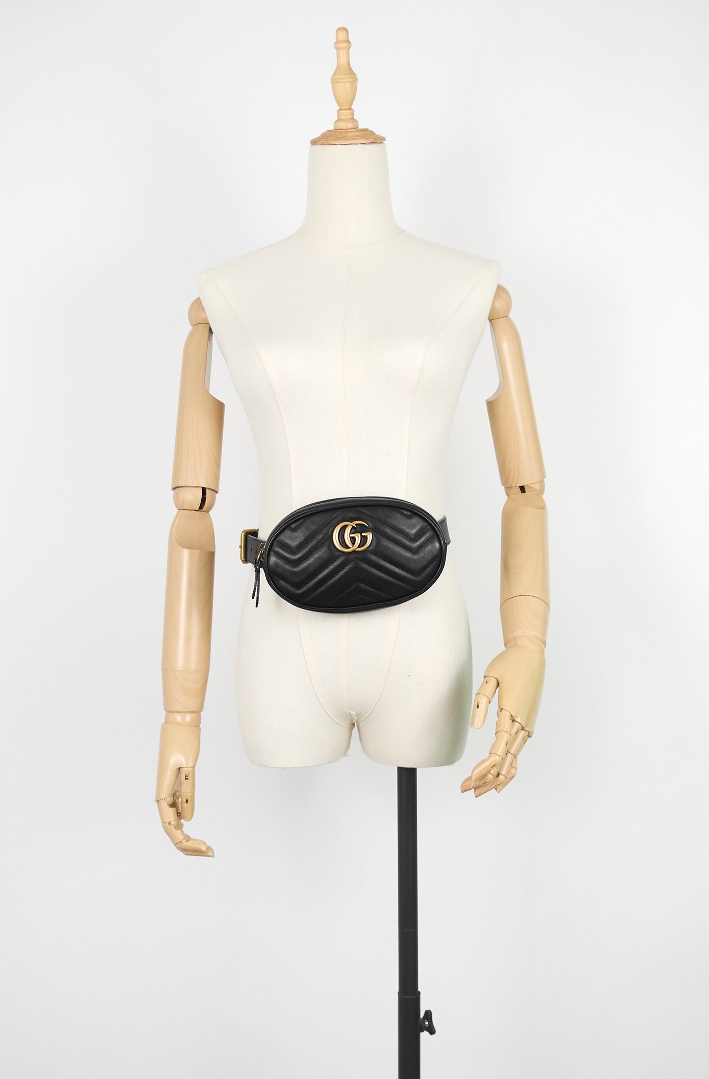 Gucci Marmont Calfskin Leather Belt Bag