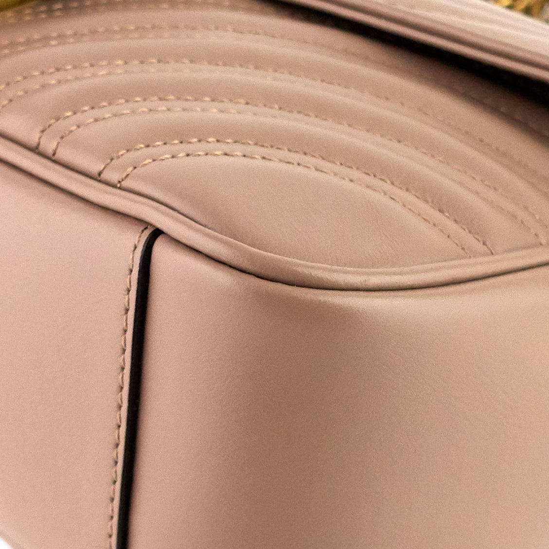 Gucci GG Marmont Small Leather Flap Bag