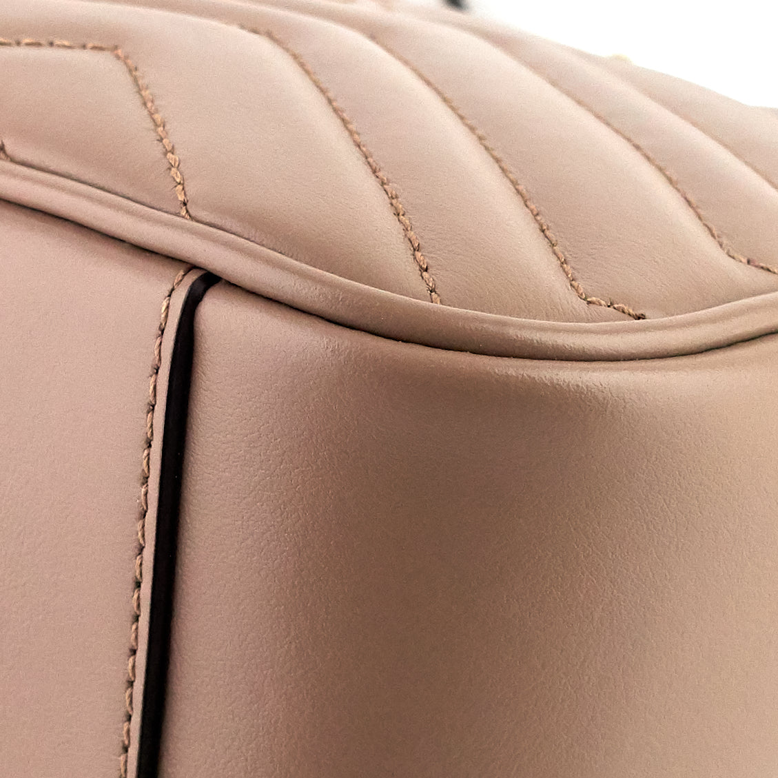 Gucci GG Marmont Small Leather Flap Bag