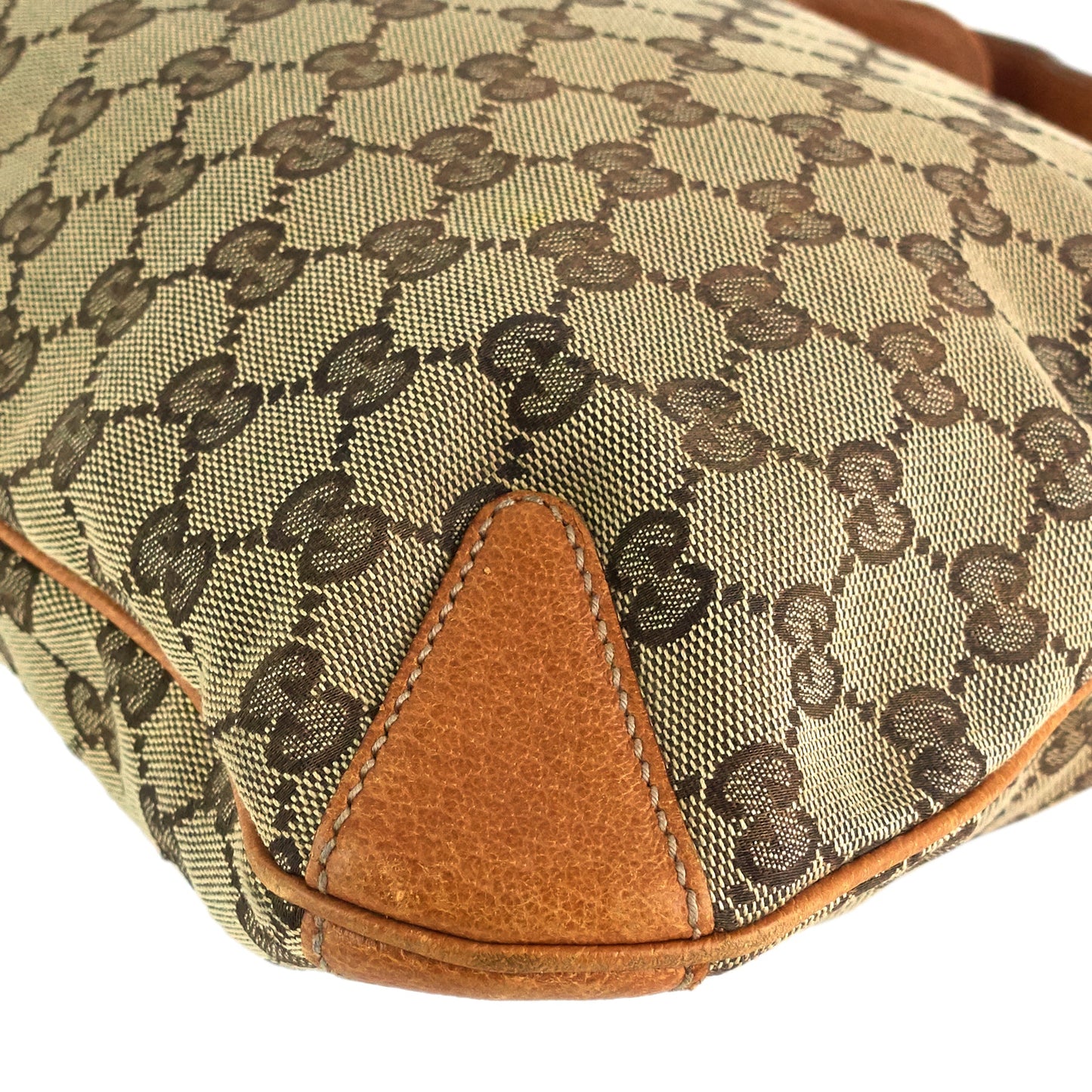 Gucci Interlocking GG Medium Canvas Bag