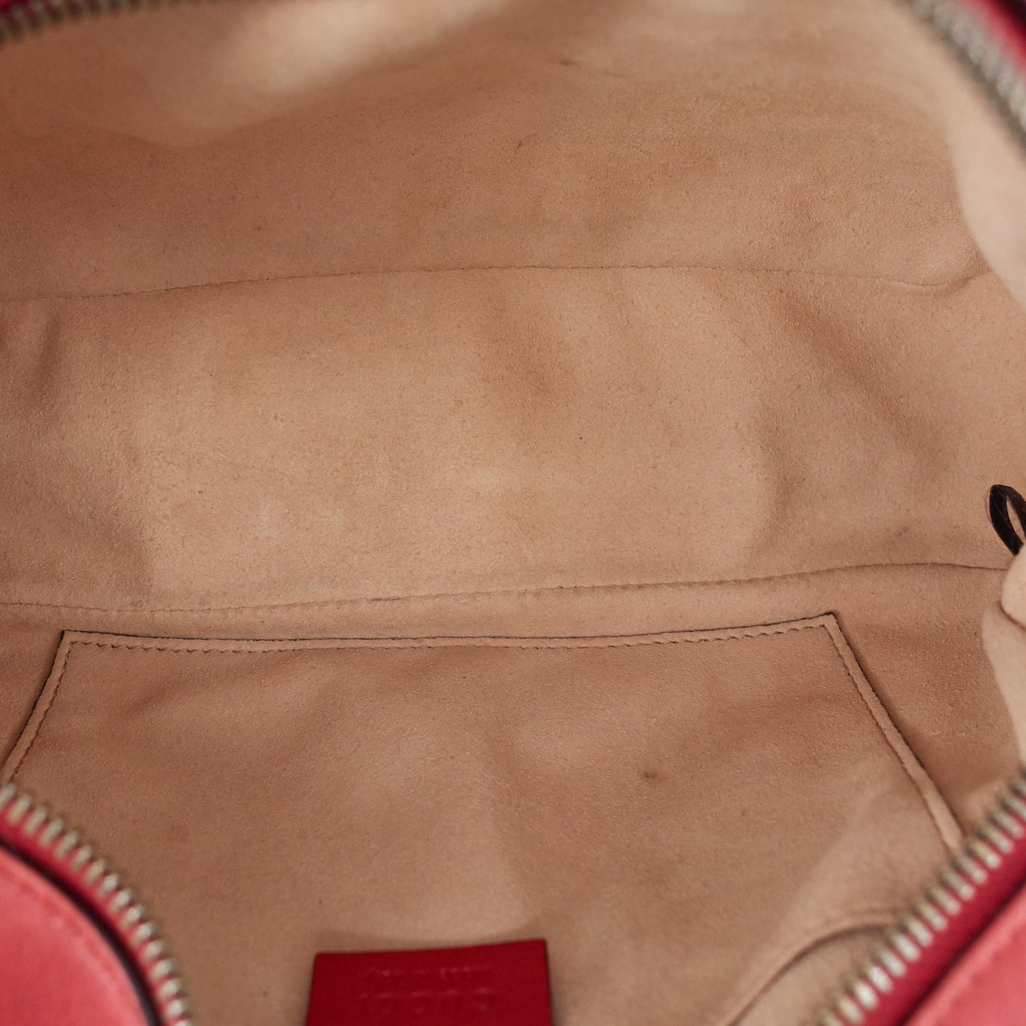 Gucci GG Marmont Small Matelass� Calfskin Shoulder Bag